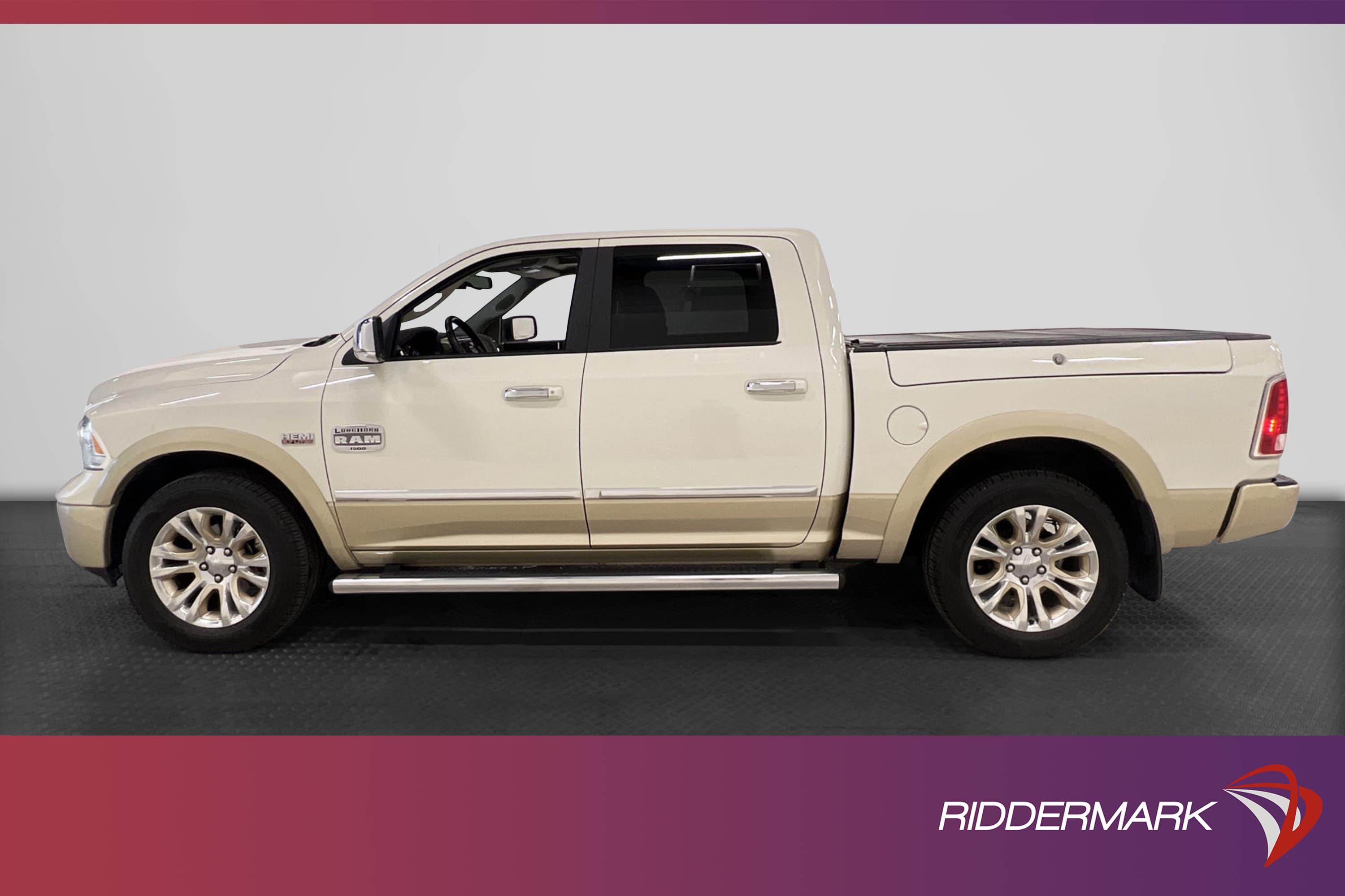 Dodge RAM Long Horn 5.7 HEMI 4x4 Luftfjädring Rambox Moms