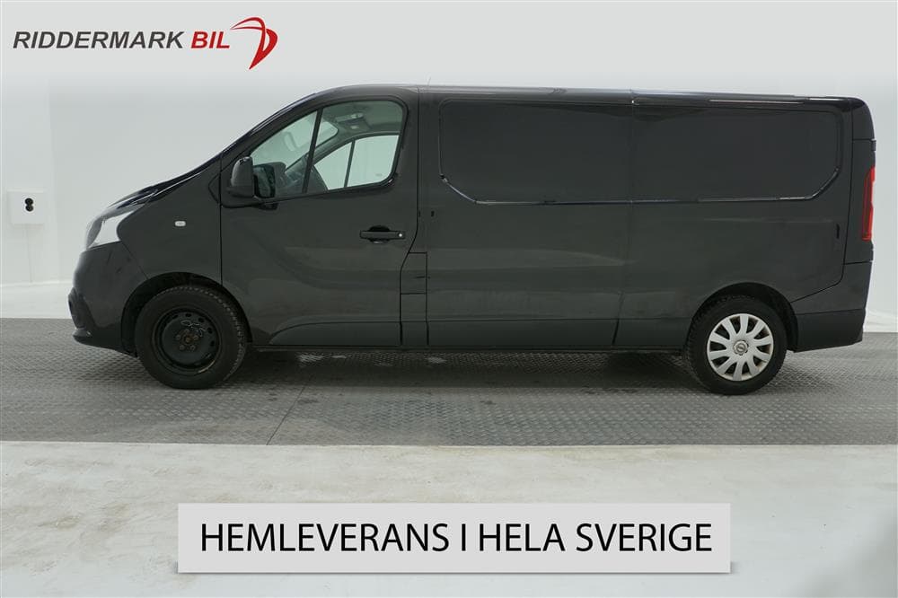 Nissan NV300
