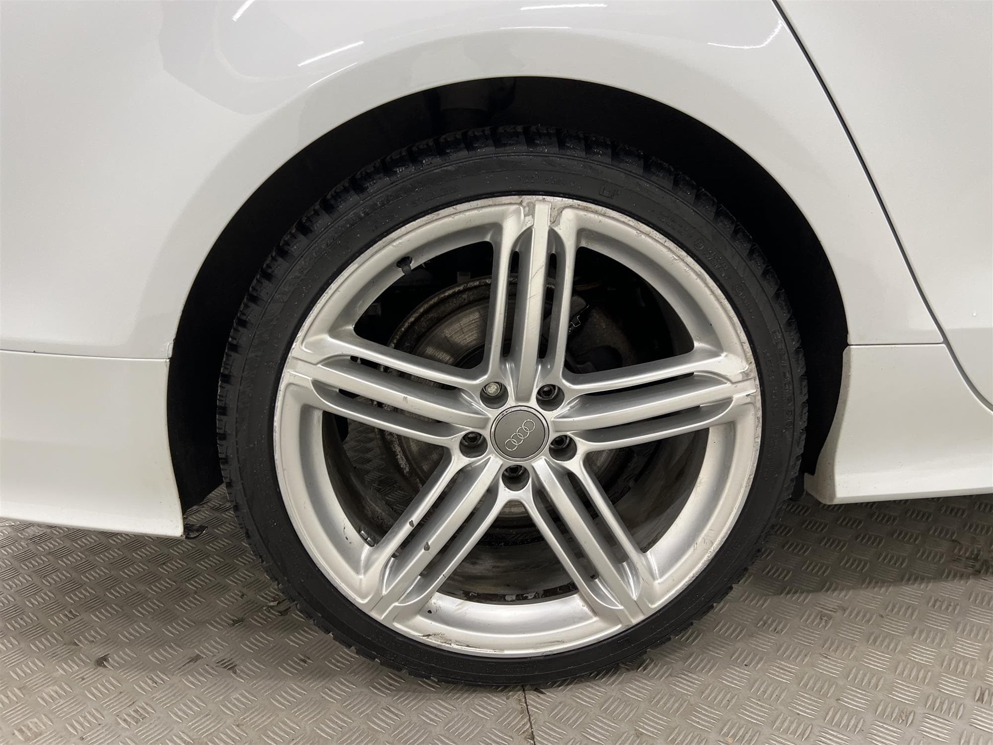 Audi A7 SB 3.0 TDI Q 204hk S-Line D-Värm B-Kamera Bose