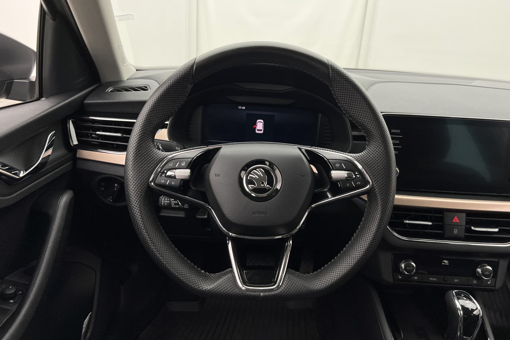 Škoda Kamiq 1.0 TSI DSG Style Cockpit Dragkrok Kamera
