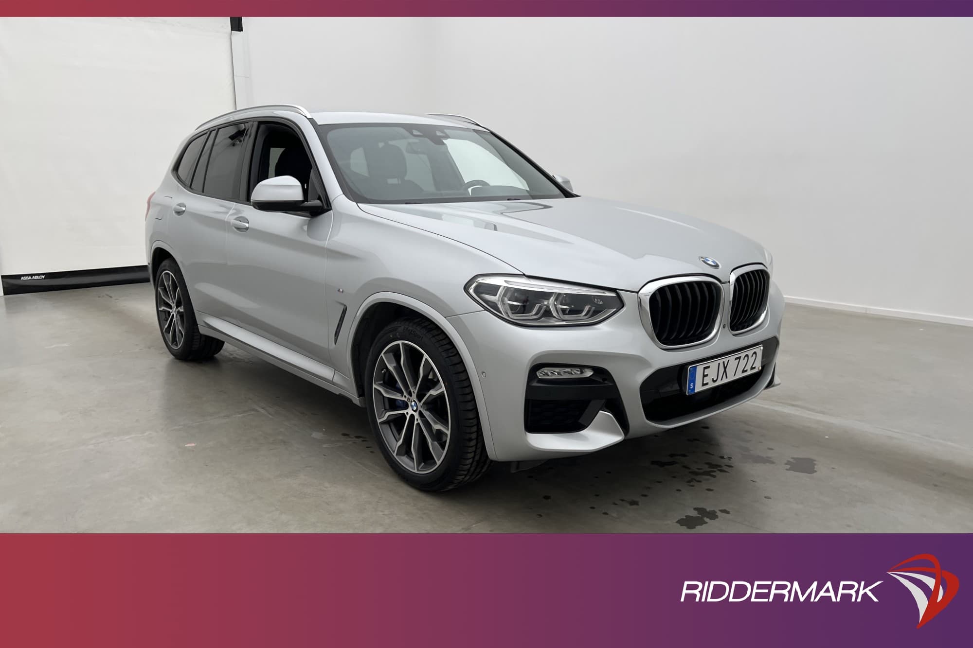 BMW X3 xDrive30i M Sport H/K Värmare 360° HUD Drag Navi