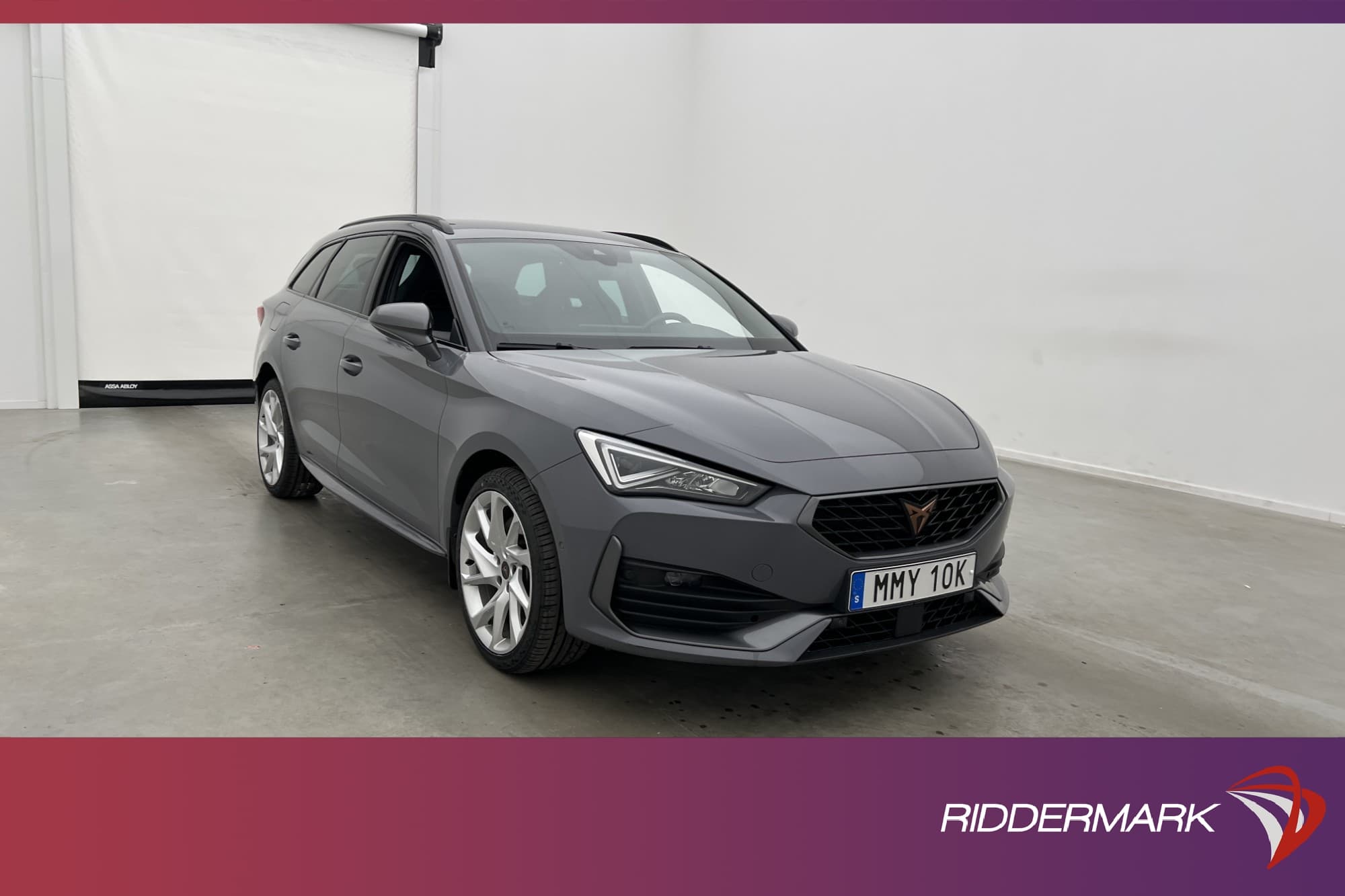 CUPRA Leon Sportstourer e-Hybrid Kamera Navi CarPlay Drag