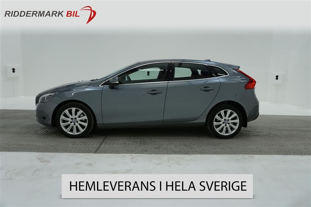 Volvo V40 D2