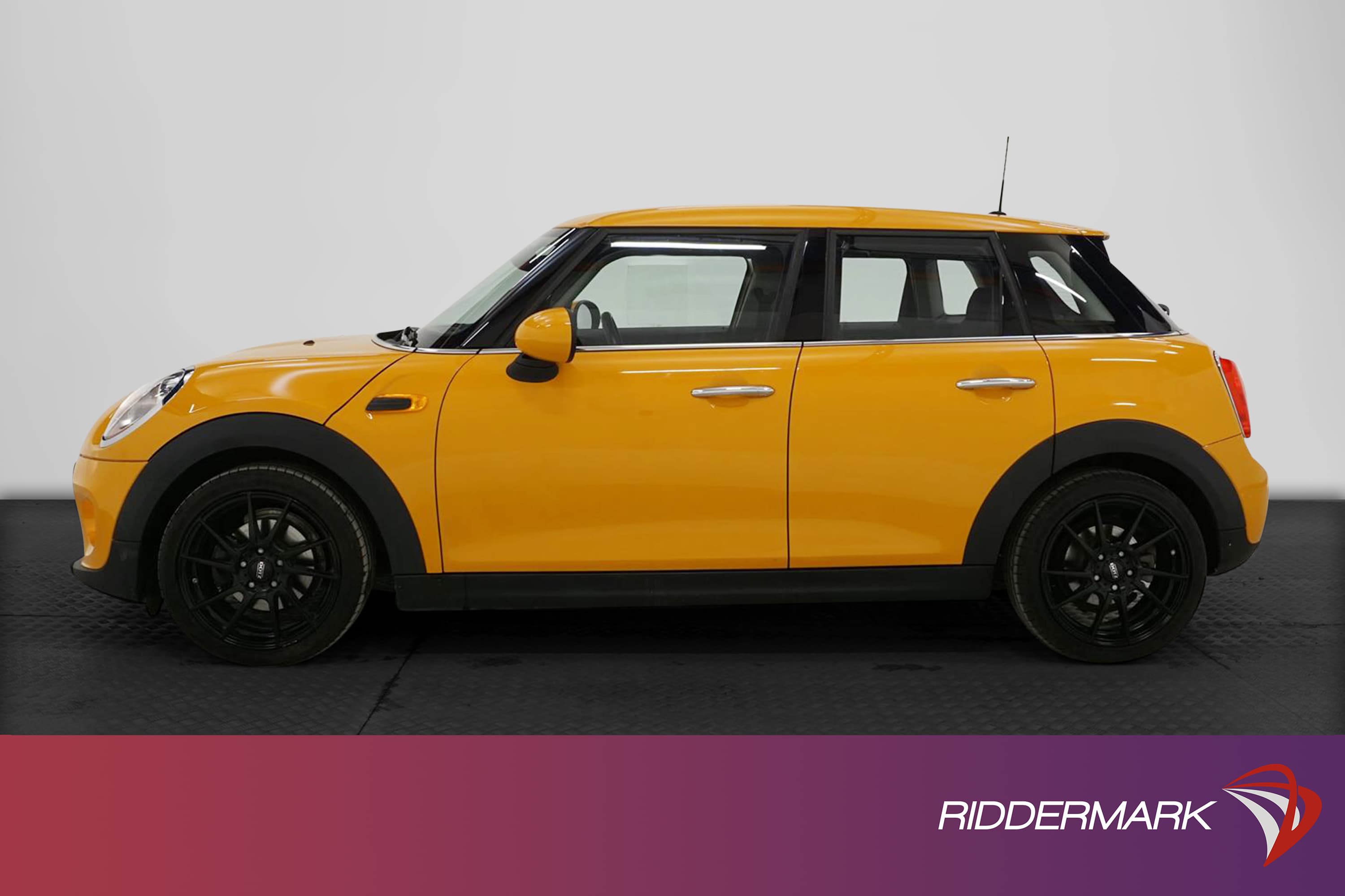 MINI ONE 5-dörrar 102hk