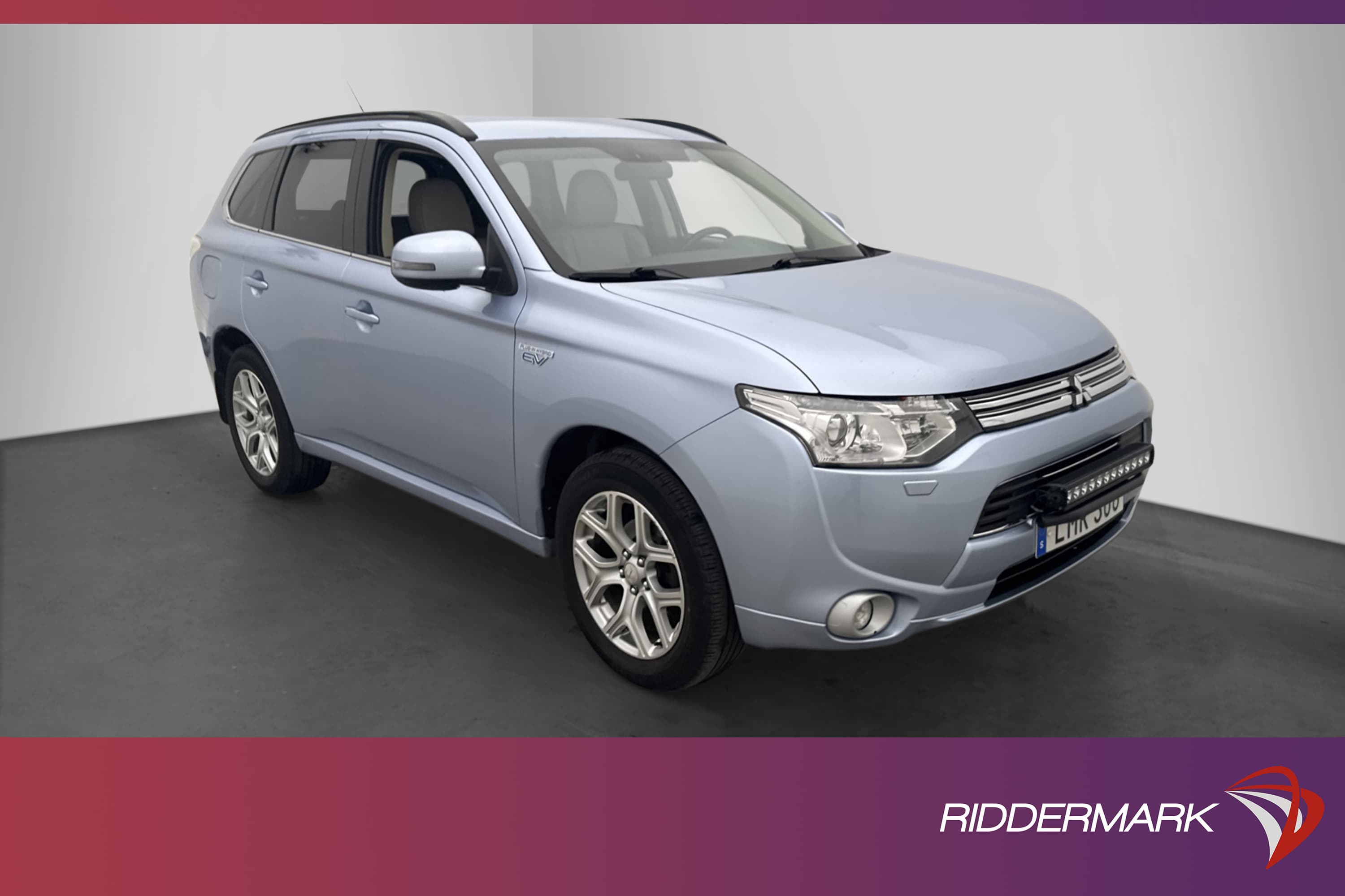 Mitsubishi Outlander PHEV 4WD 203hk