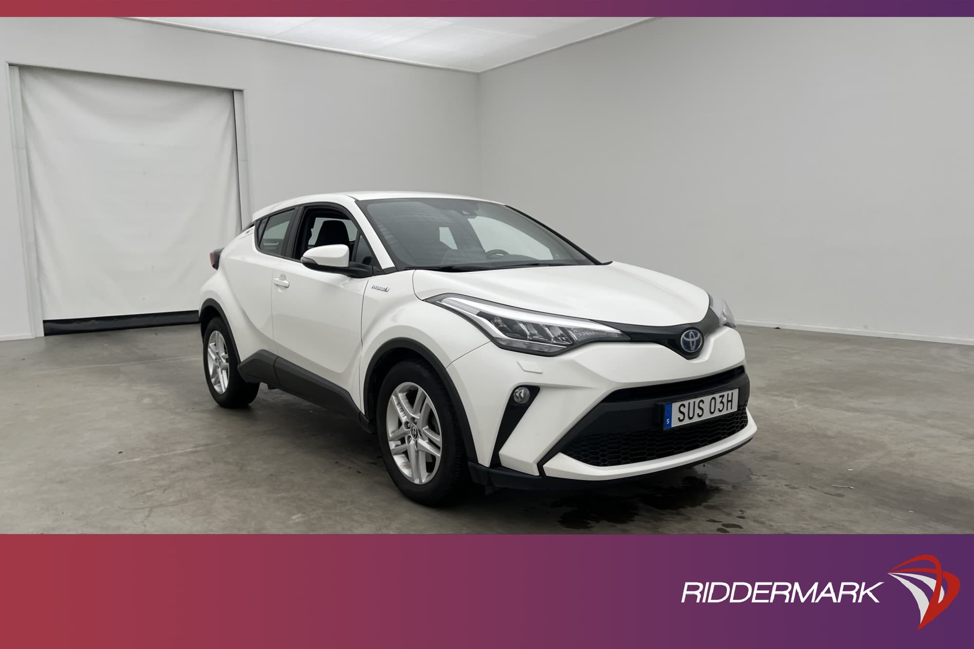 Toyota C-HR Hybrid 122hk
