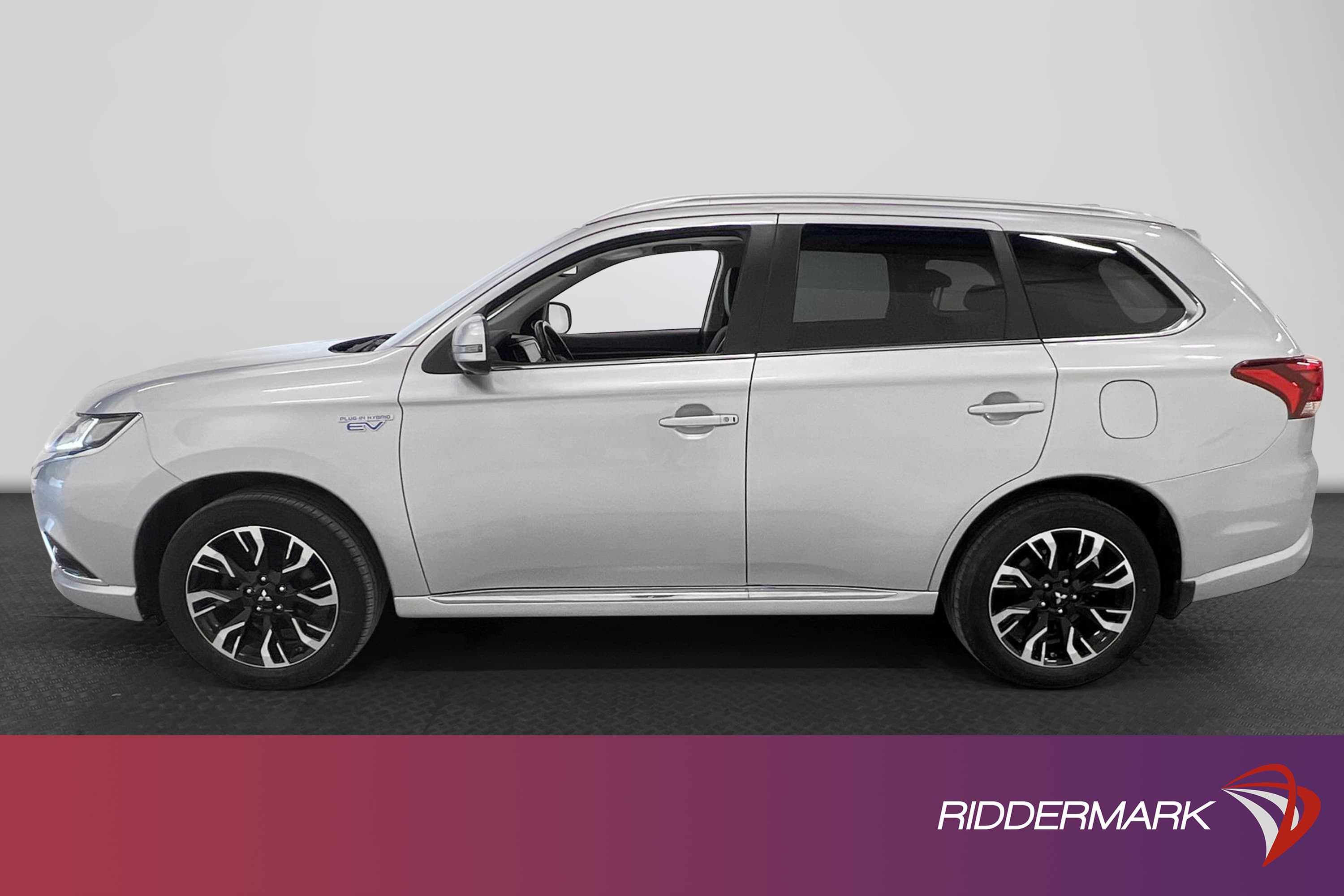 Mitsubishi Outlander PHEV 4WD 203hk