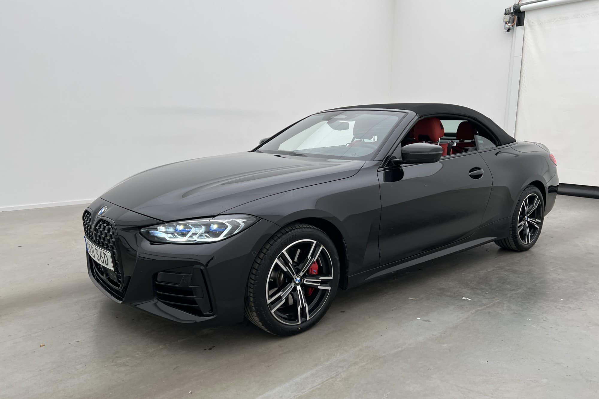 BMW M440i xDrive Cab 374hk Laser HUD HiFi 360° Navi Cockpit