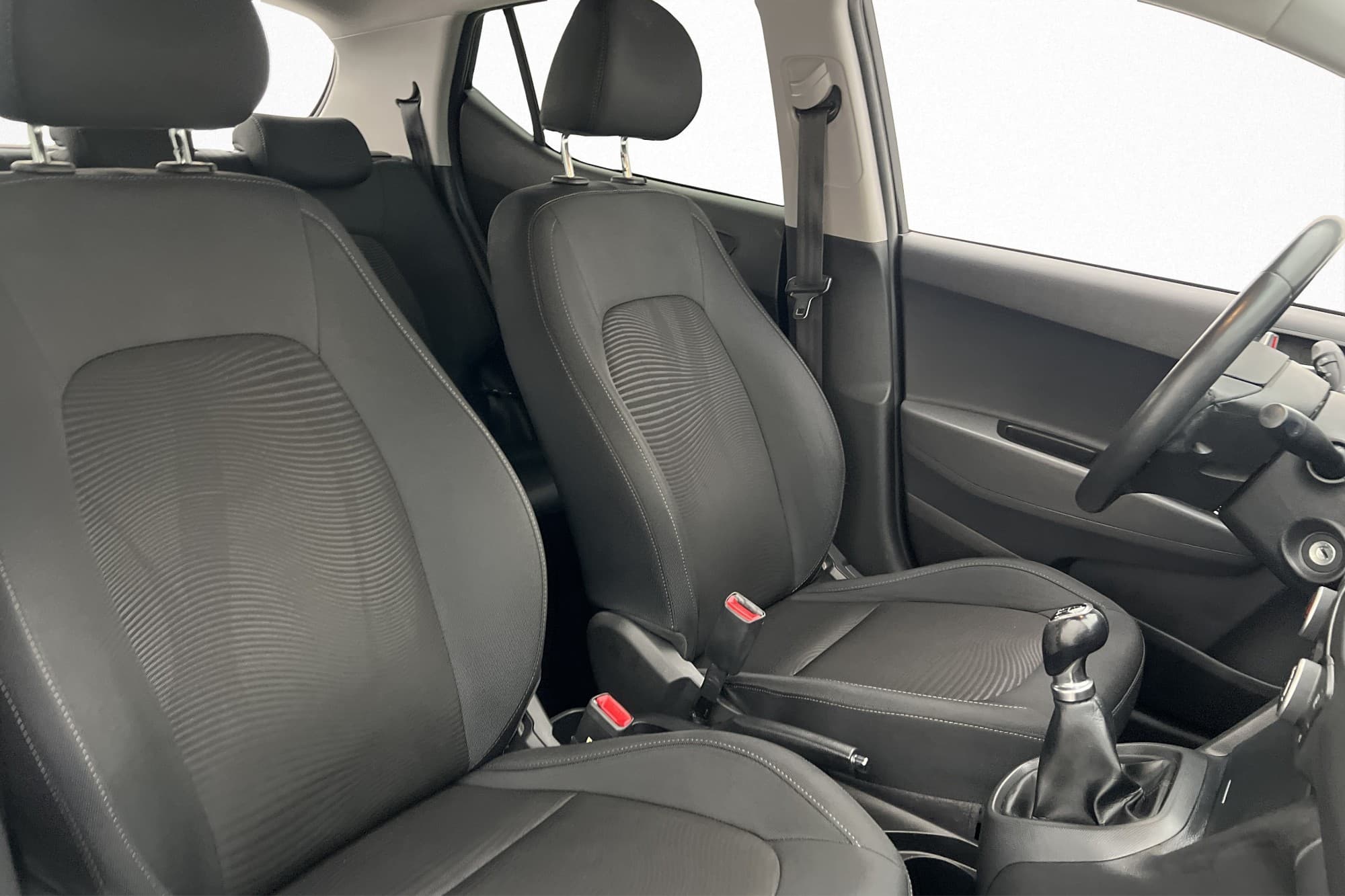 Hyundai i10 67hk Premium Sensorer CarPlay Rattvärm 0,5l/mil