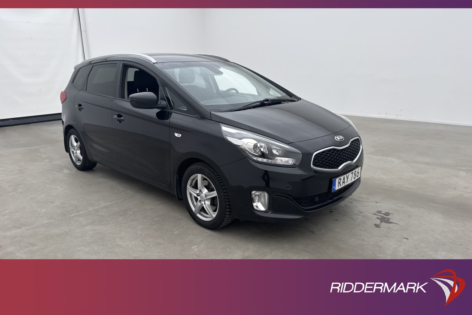 Kia Carens 115hk