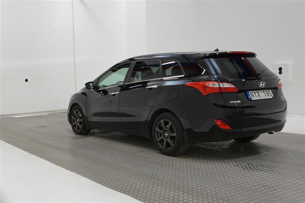 Hyundai i30 1.6 CRDi Kombi 128hk Värmare Välserv 0,56l/mil