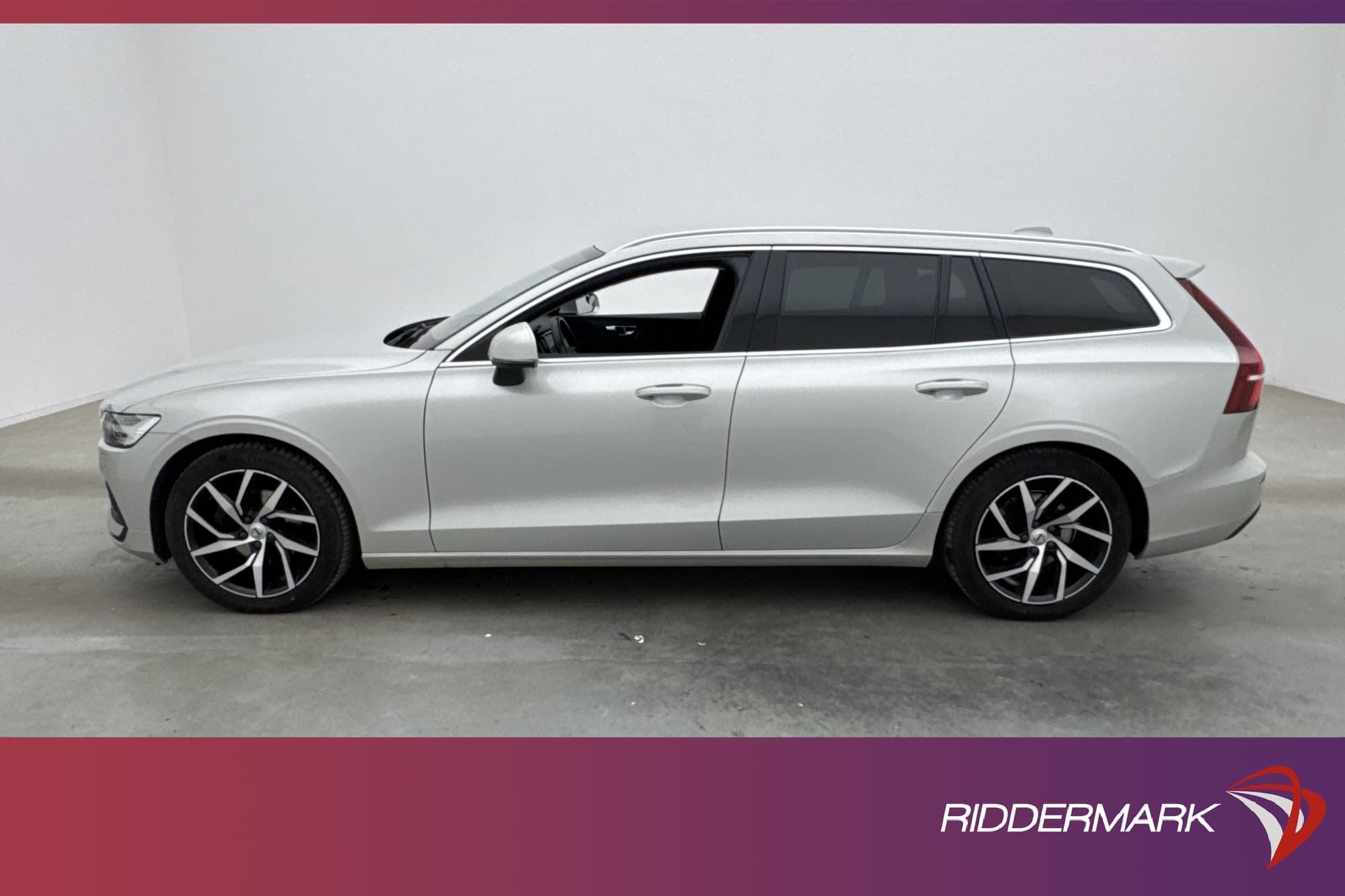 Volvo V60 D4 190hk AWD Momentum VOC Värm Skinn Kamera Drag
