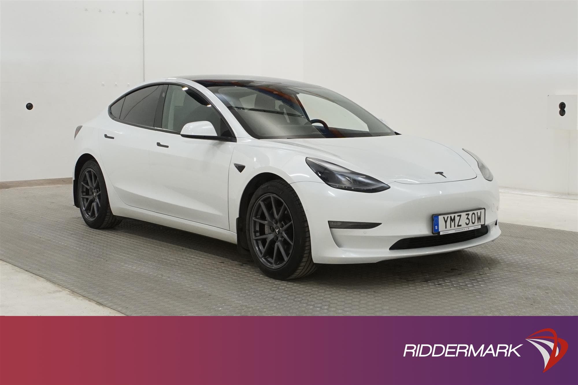 Tesla Model 3 Long Range AWD 440hk
