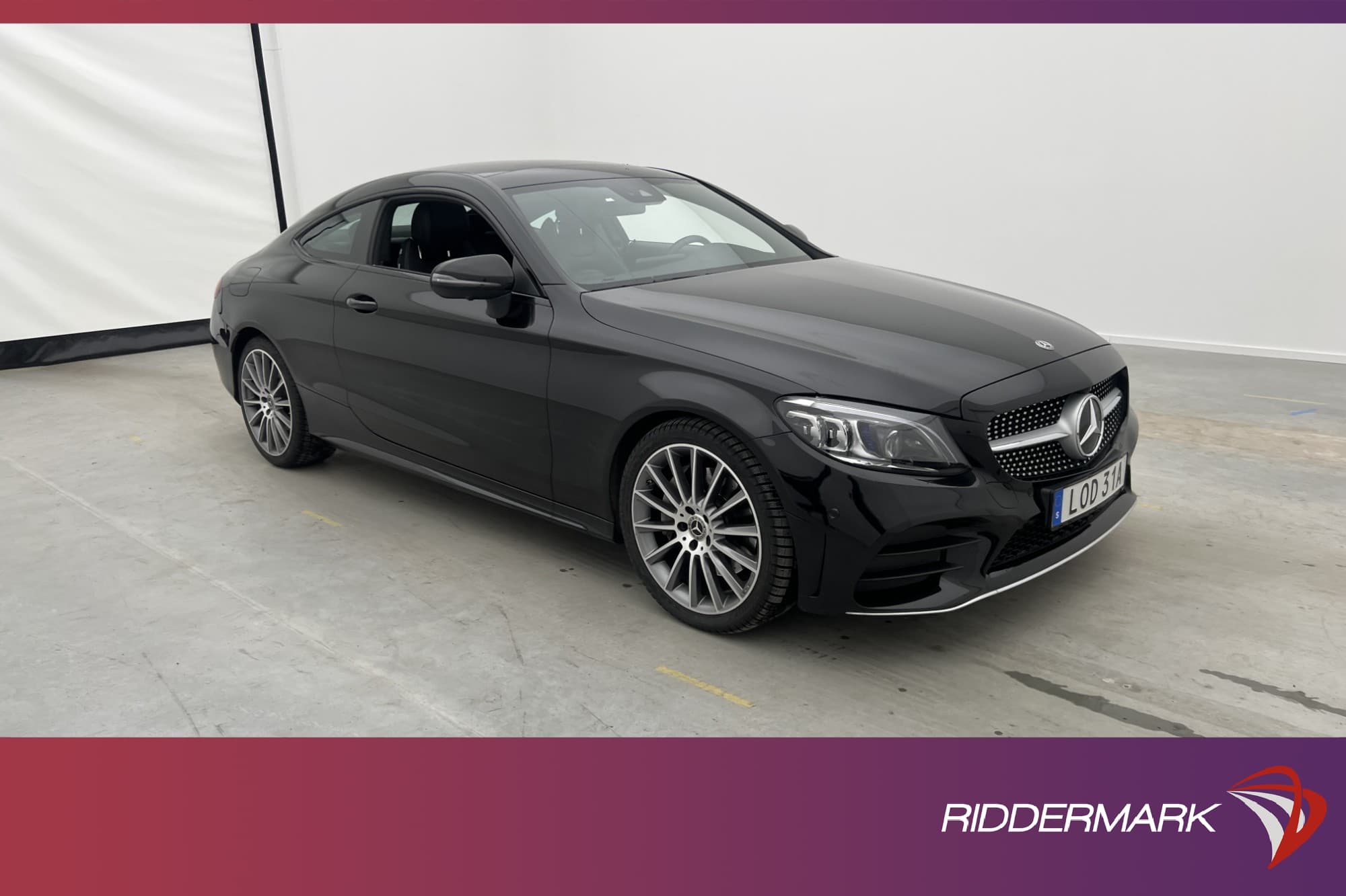Mercedes-Benz C 300 Coupé 258hk