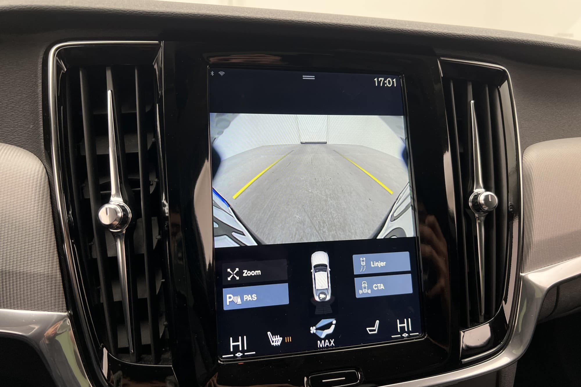 Volvo S90 T5 254hk Inscription HUD Kamera Skinn Keyless BLIS