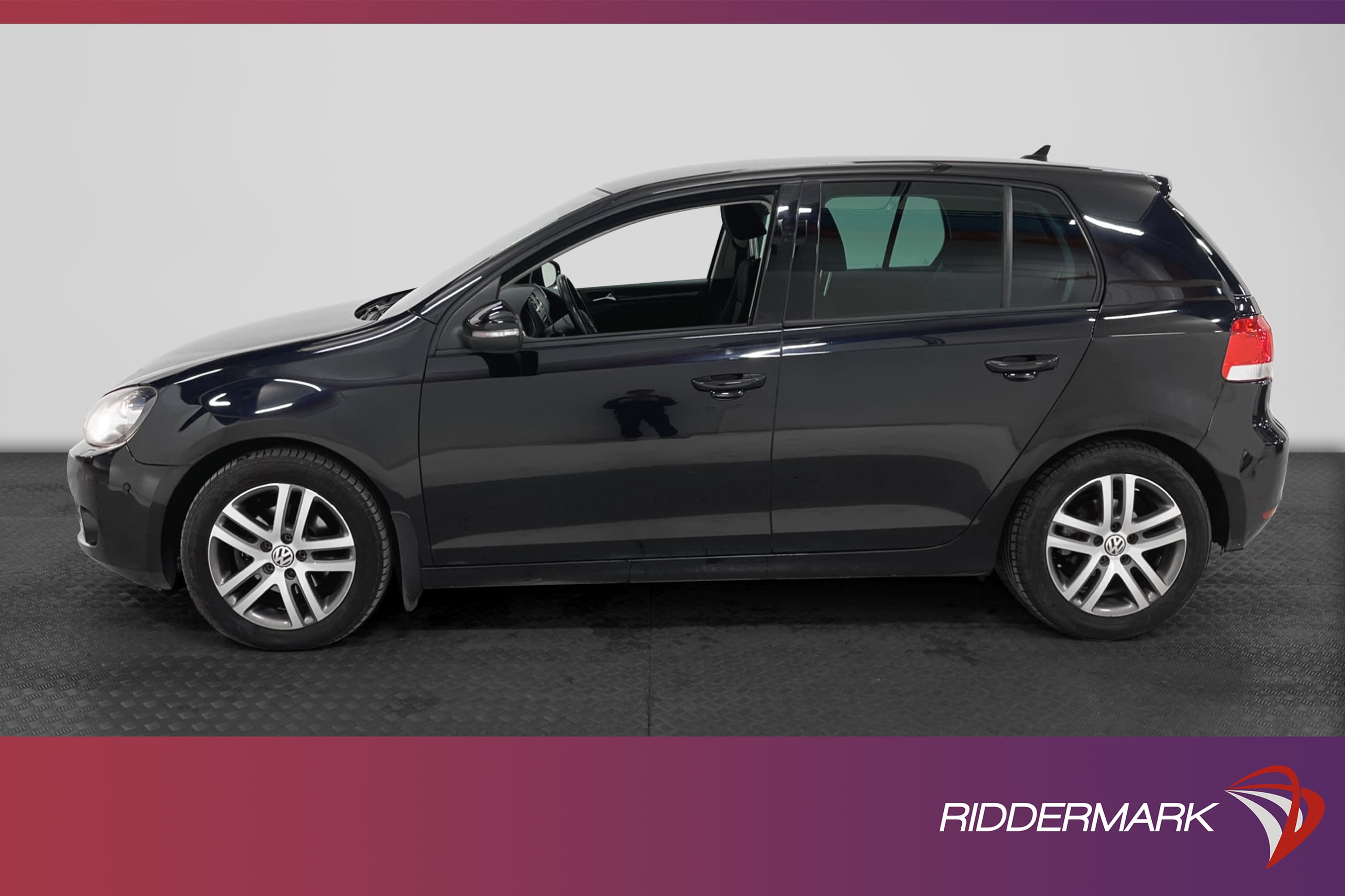 Volkswagen Golf 1.6 TDI DSG 105hk