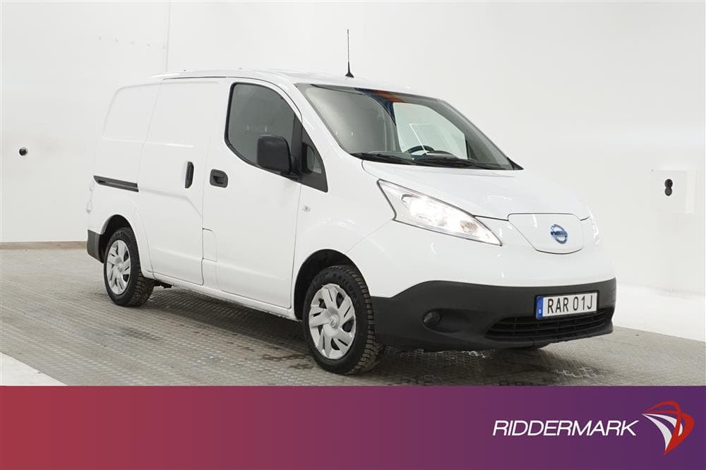 Nissan e-NV200 40,0 kWh Aut 109hk El-skåpbil Kamera Moms 