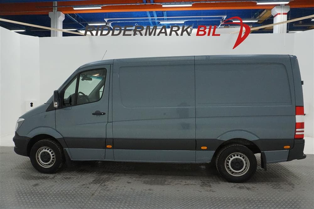 Mercedes Sprinter 211CDI Aut L2 3-sits B-kamera Värmare