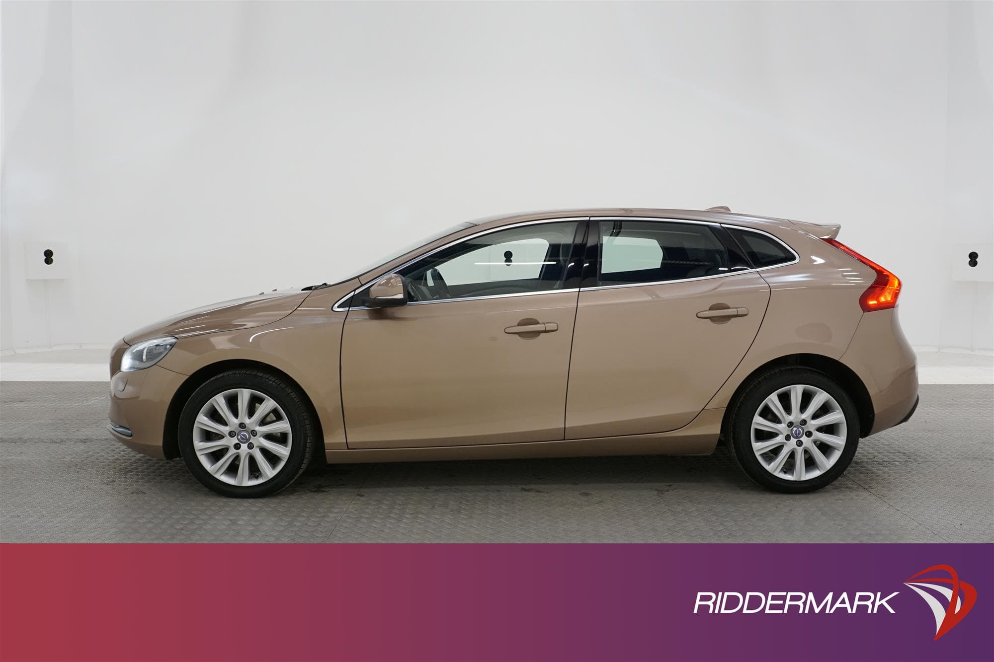 Volvo V40 D4 190hk