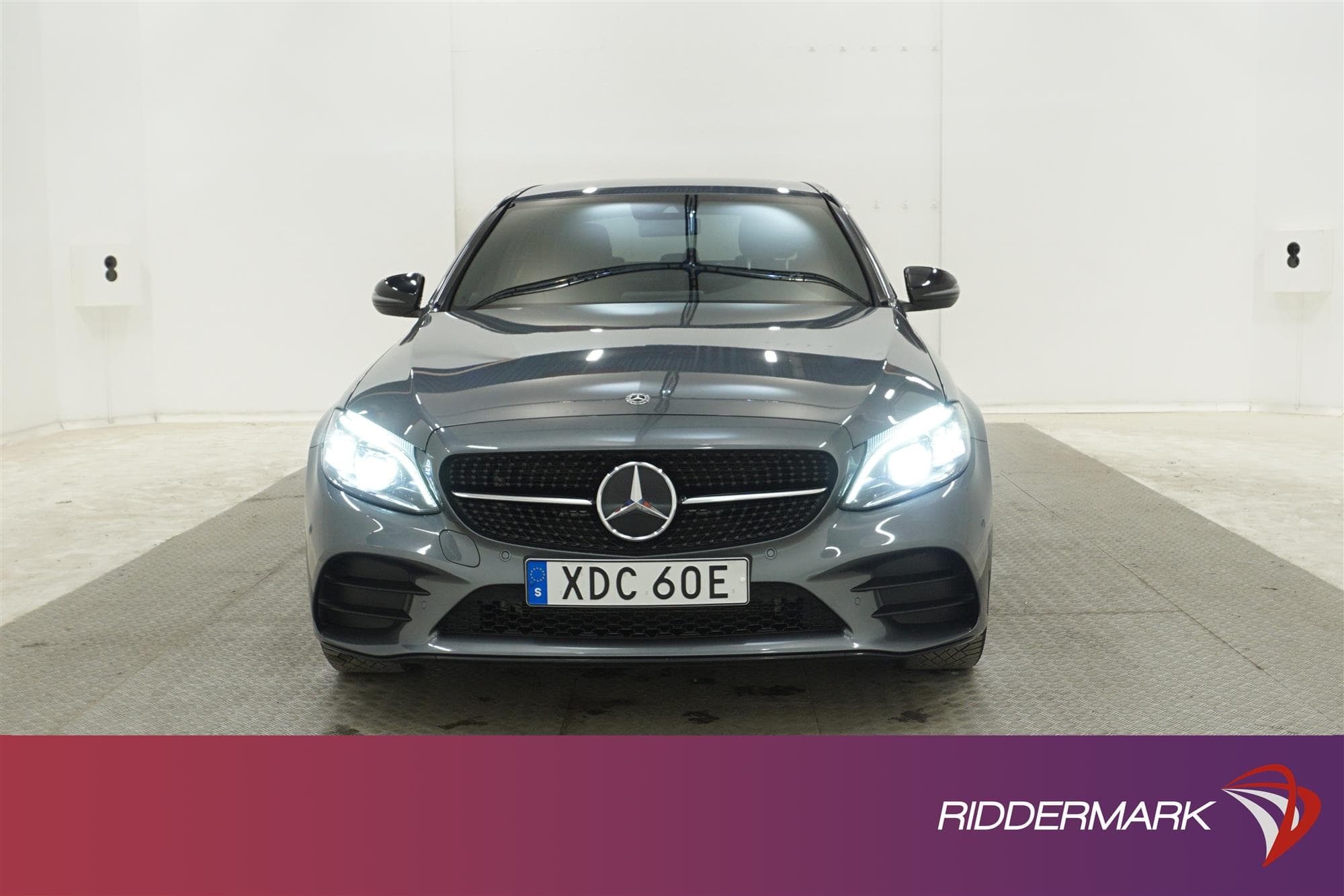 Mercedes-Benz C 300 e 4Matic 320hk AMG Night Backkamera Drag