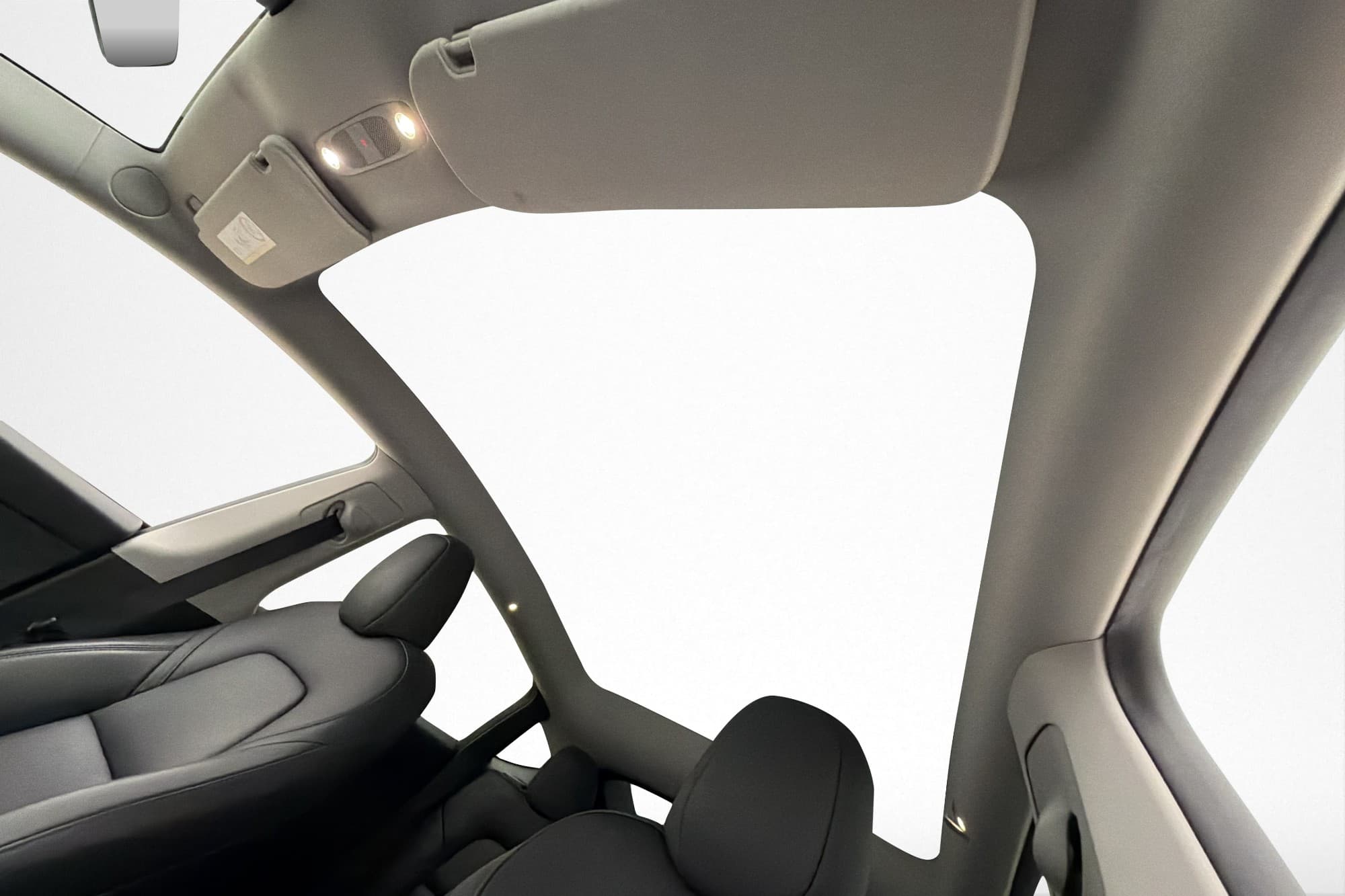 Tesla Model Y Long Range AWD Autopilot Svensksåld MOMS