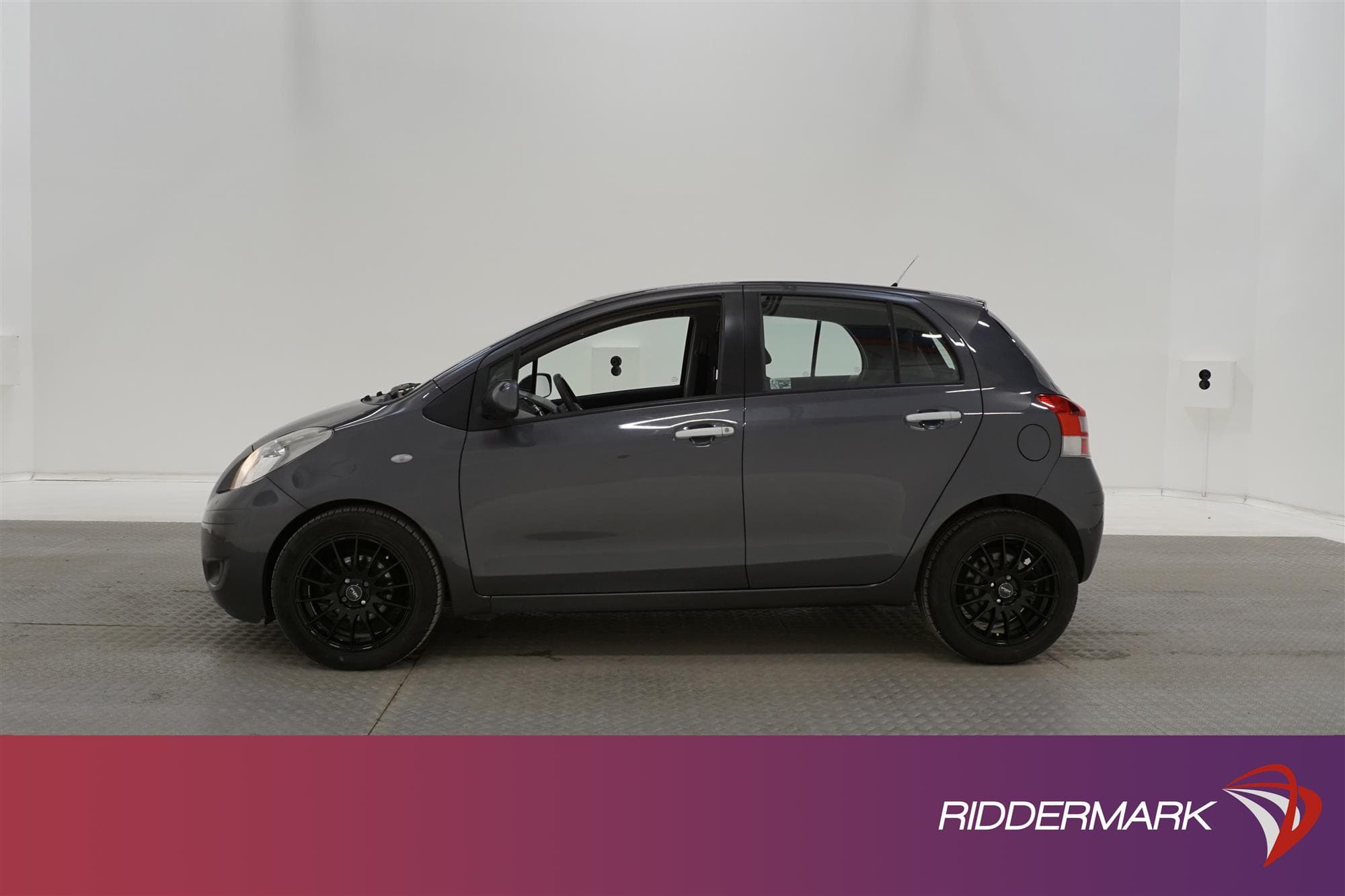 Toyota Yaris 1.33 101hk