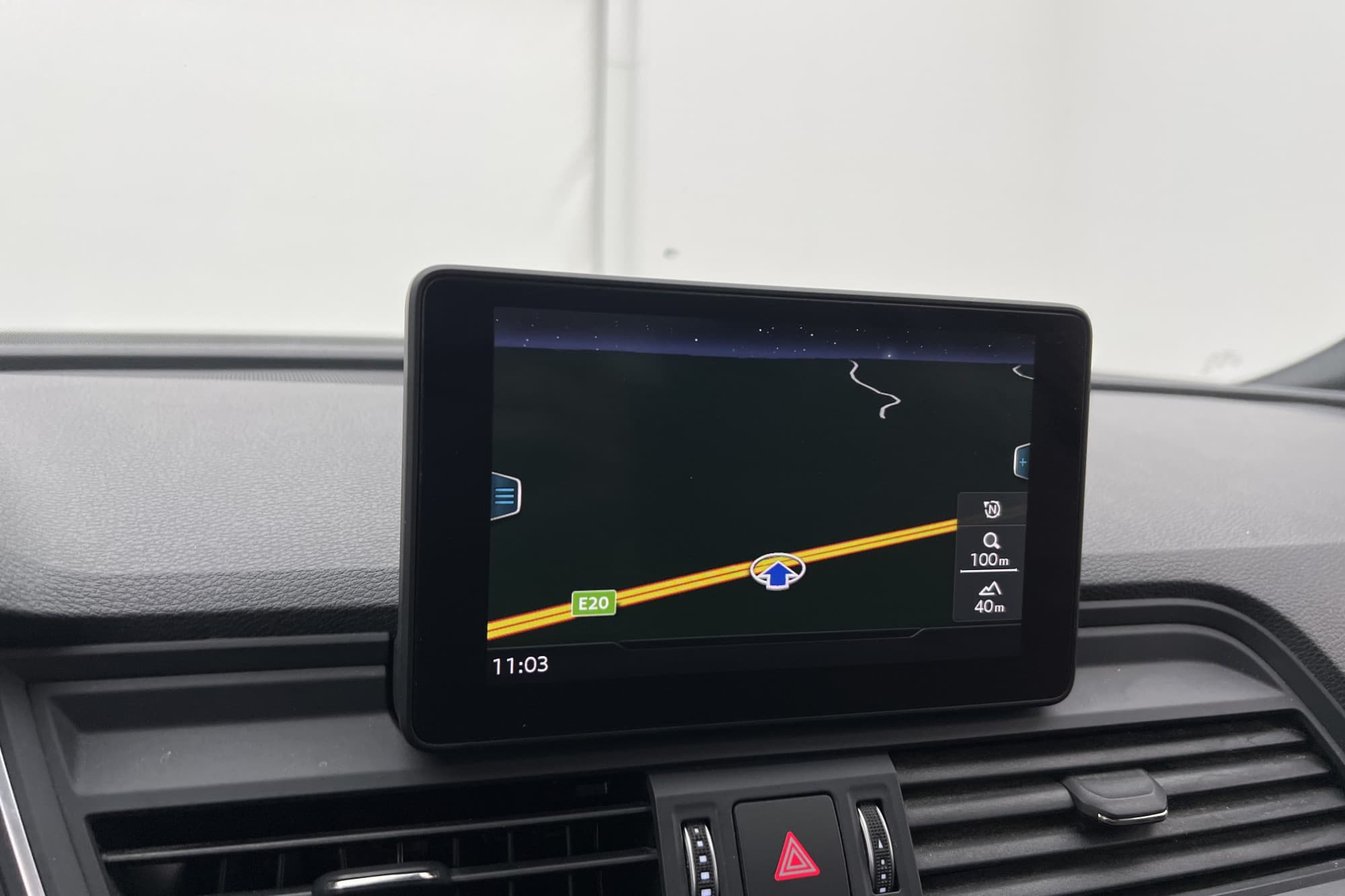 Audi Q5 TFSI Q 252hk S-Line Värmare Navi Dragkrok Halvskinn