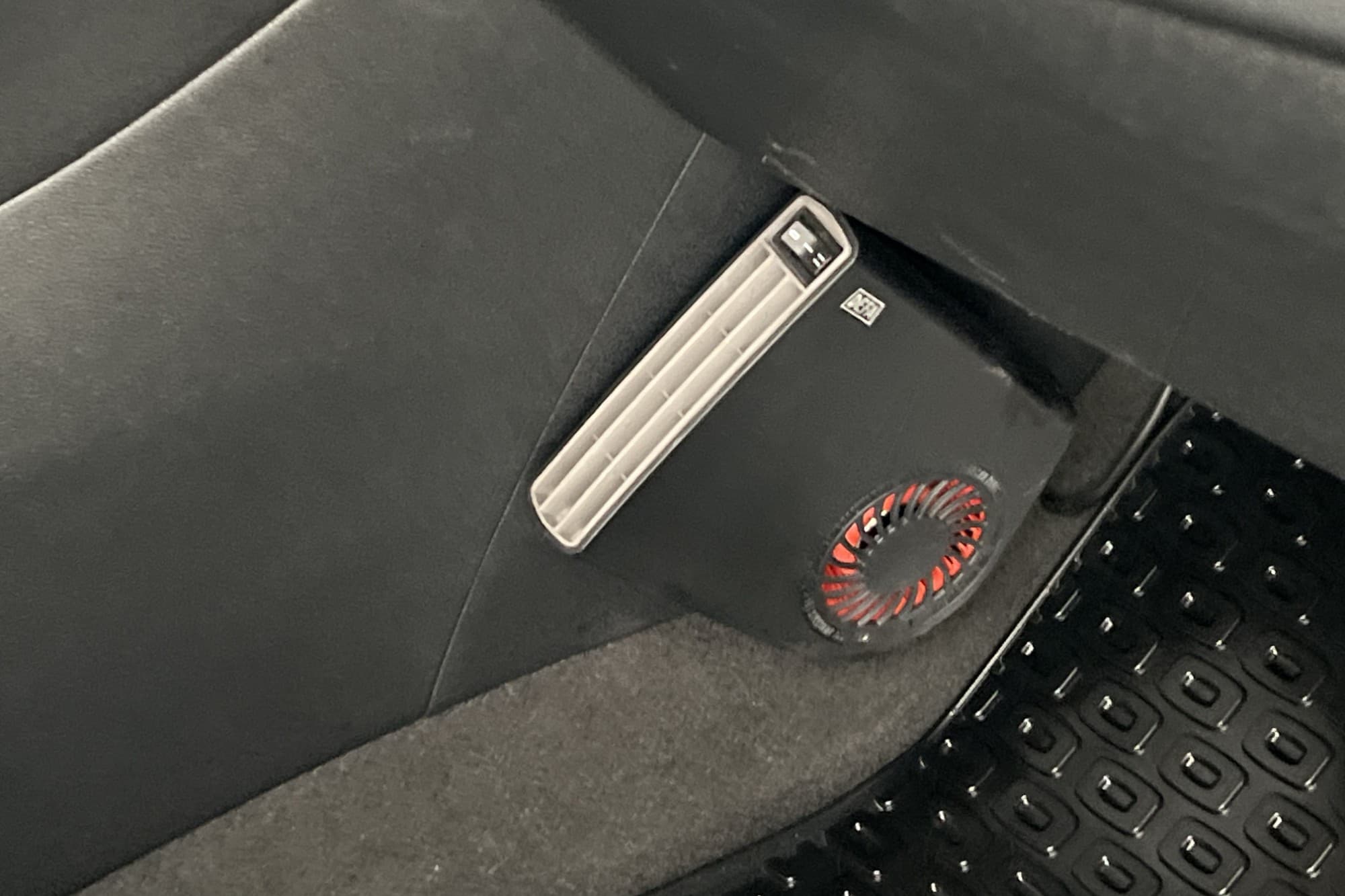 Kia Niro P-HEV 141hk Advance Plus M&K Värm Drag Kamera Navi