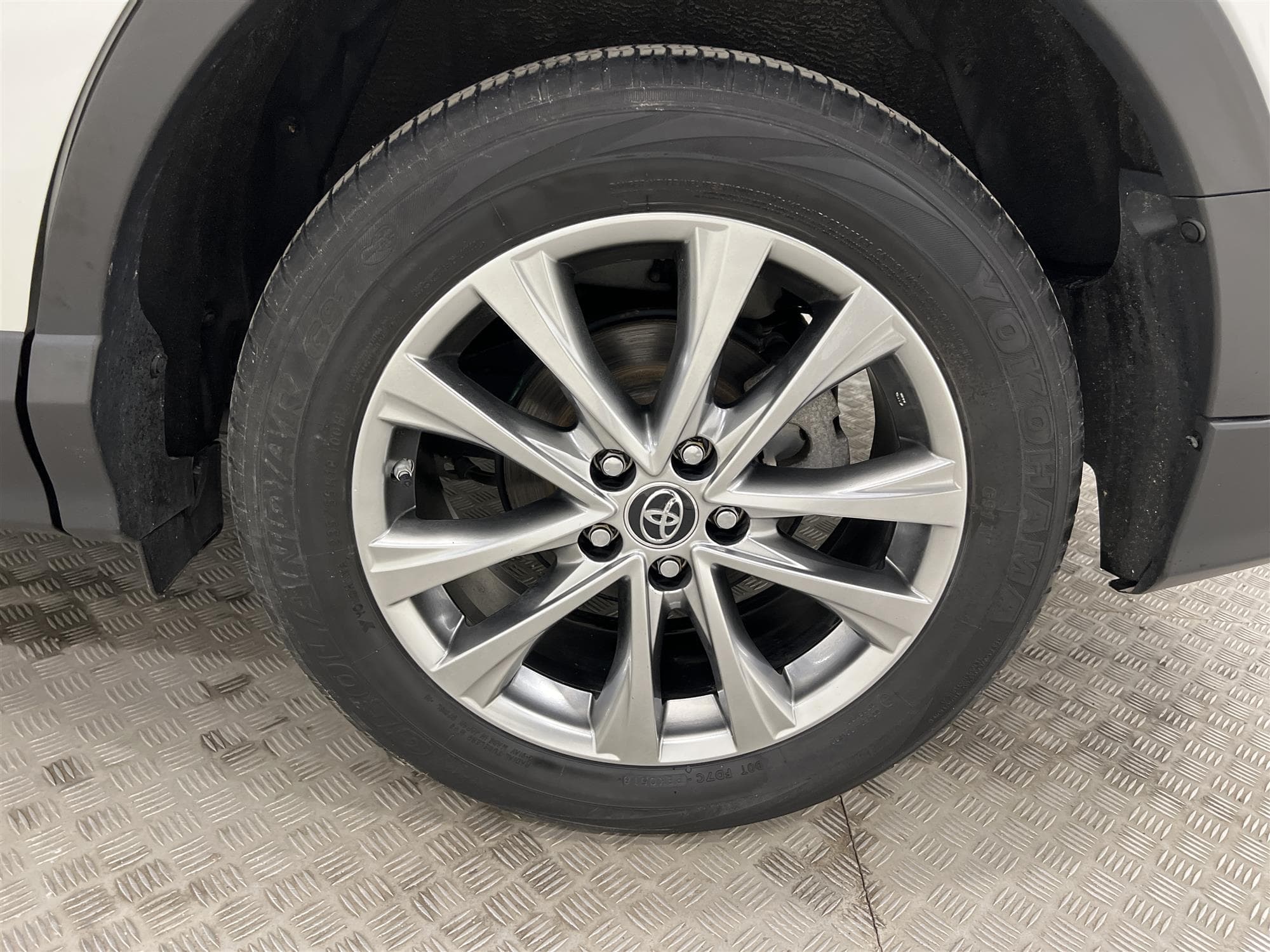 Toyota RAV4 Hybrid AWD 2.5 197hk M&K-Värm 360 Kam Drag