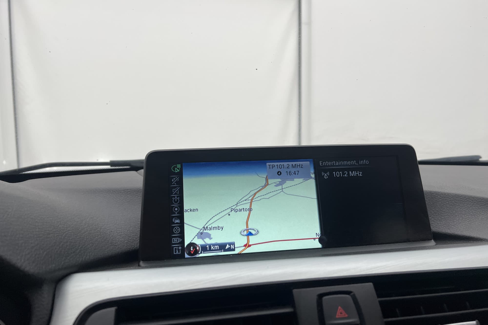 BMW 320 d xDrive Touring 184hk M Sport Pano H/K Navi Drag
