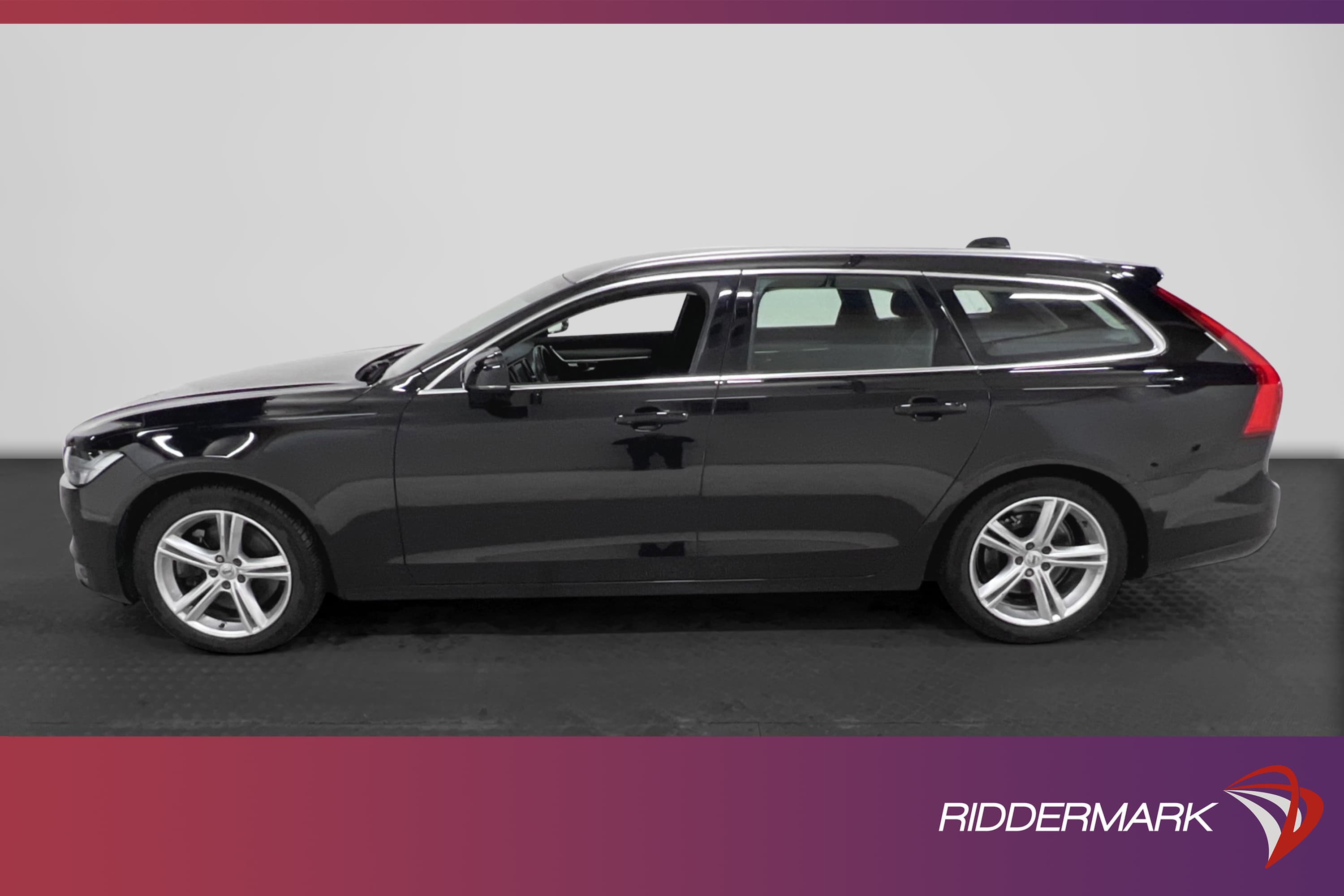 Volvo V90 D5 AWD