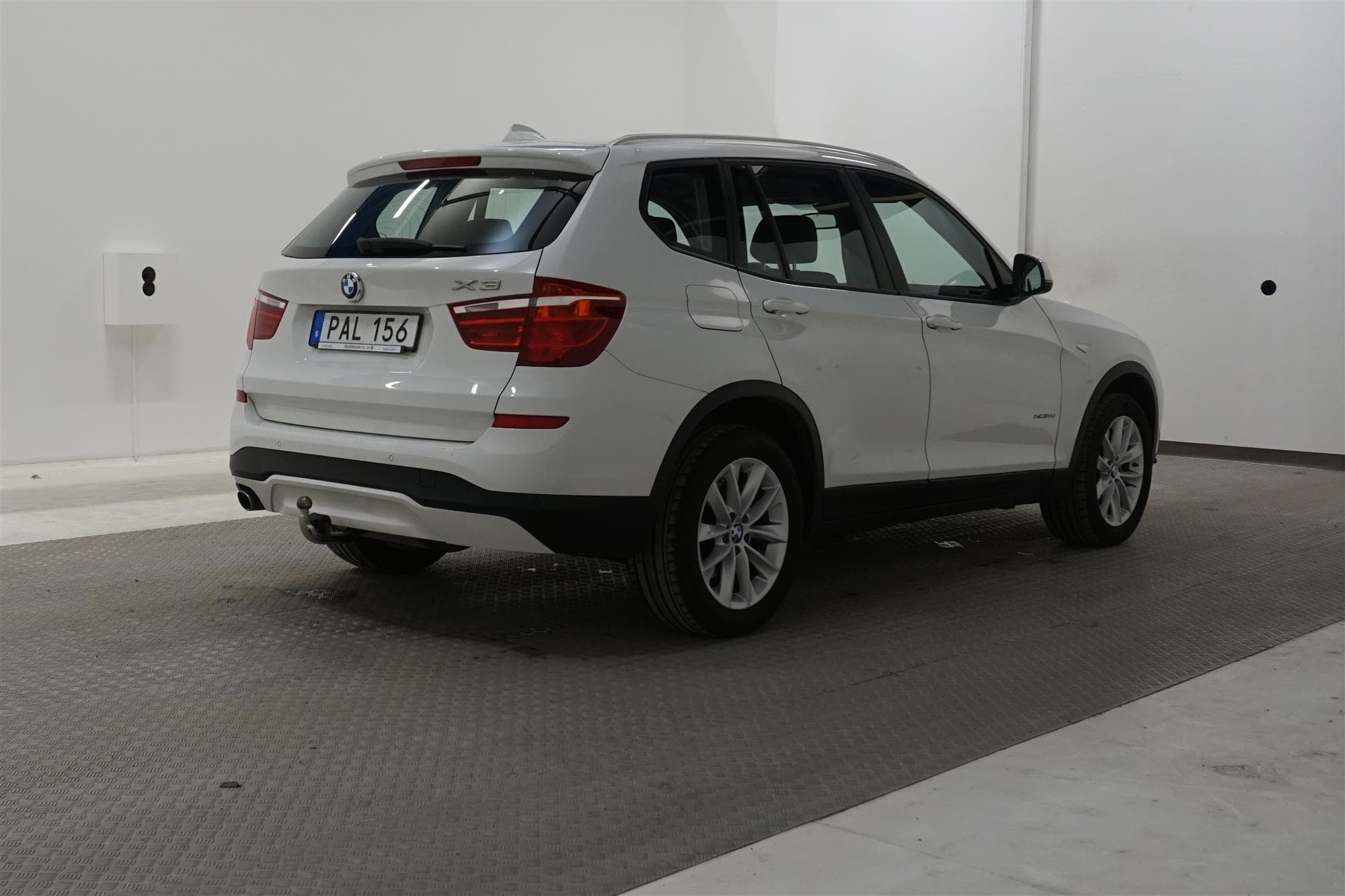 BMW X3 xDrive20d 190hk Steptronic Halvskinn Drag 0.52/mil
