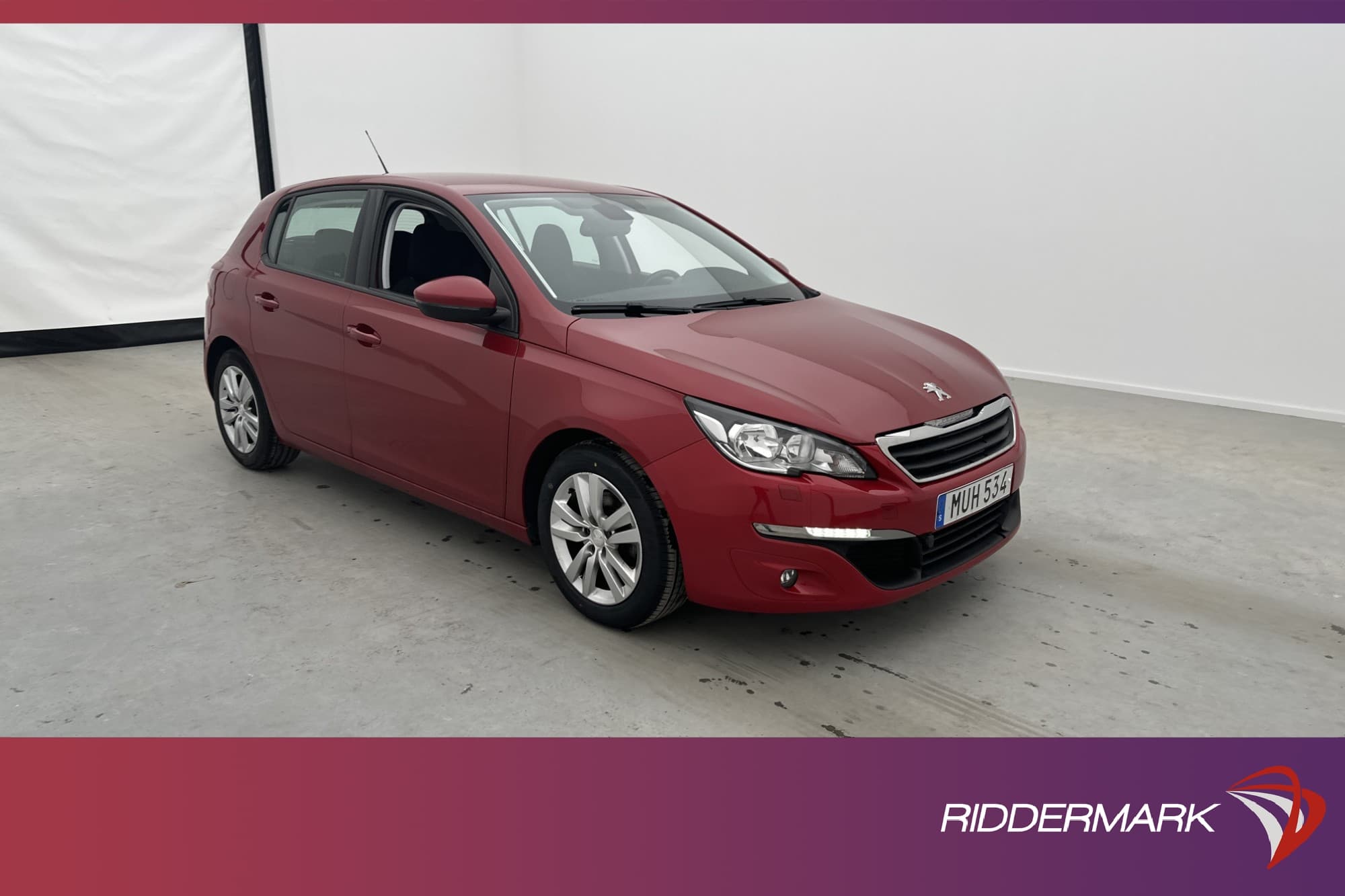 Peugeot 308 1.2 e-THP 130hk
