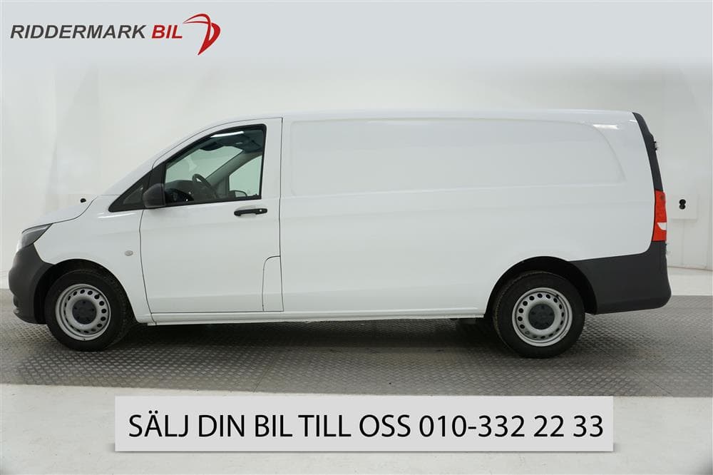 Mercedes Vito Lång 114hk 3sits B-kamera Drag Värmare Moms 