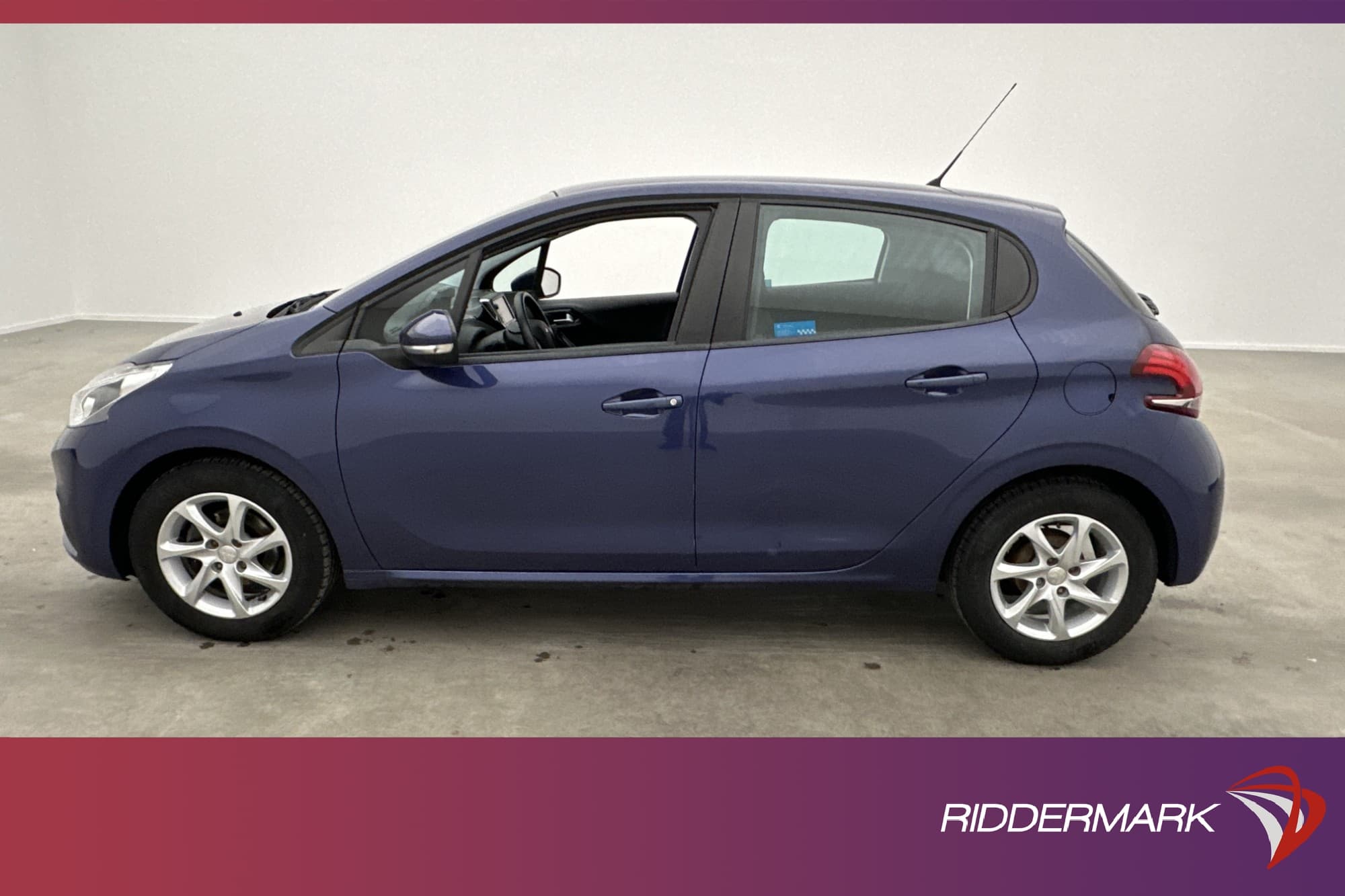 Peugeot 208 1.2 VTi 82hk En-Brukare M&K-Värmare Farthållare