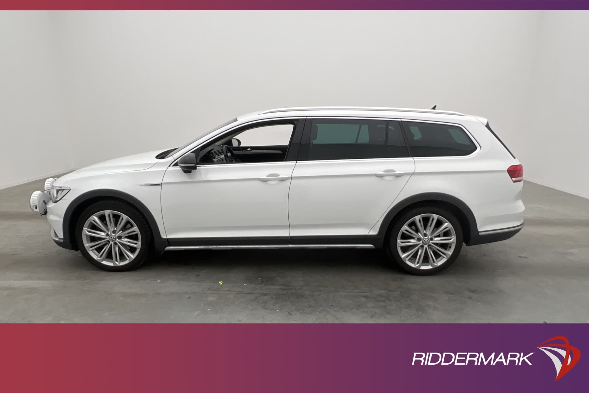 Volkswagen Passat Alltrack 2.0 TDI 240hk 4M