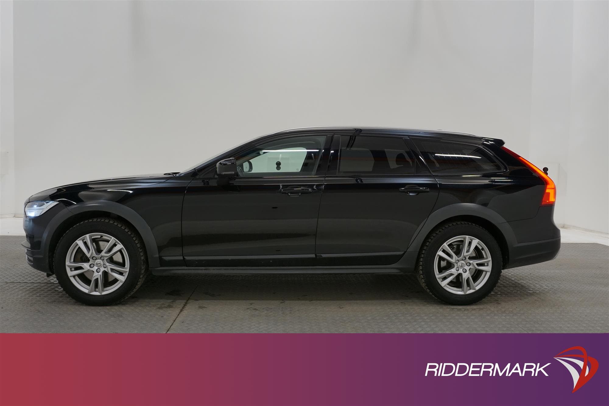 Volvo V90 Cross Country D4 190hk AWD