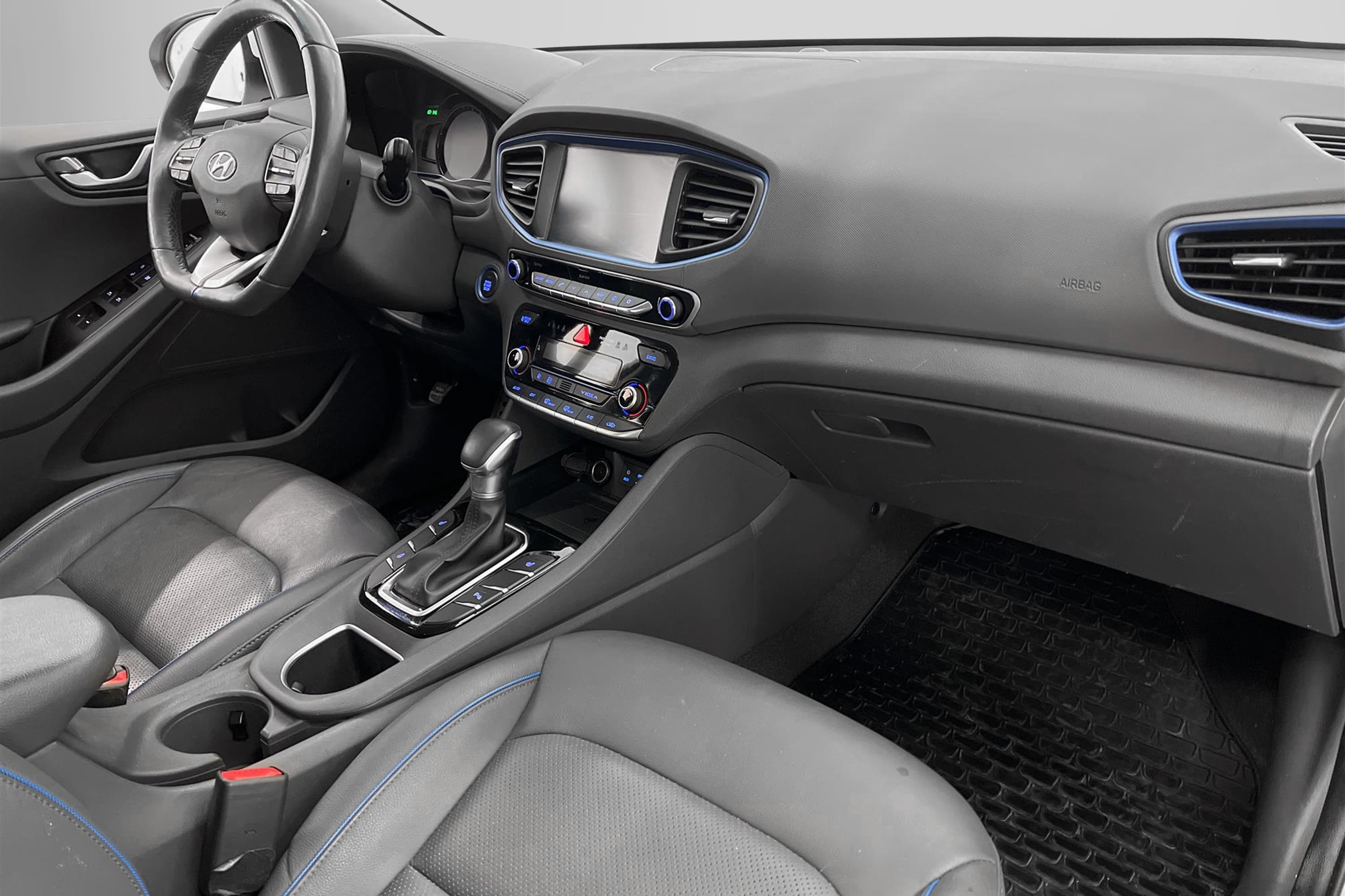 Hyundai Ioniq 1.6 Hybrid 141hk Premium Plus Kamera 0,39l/mil