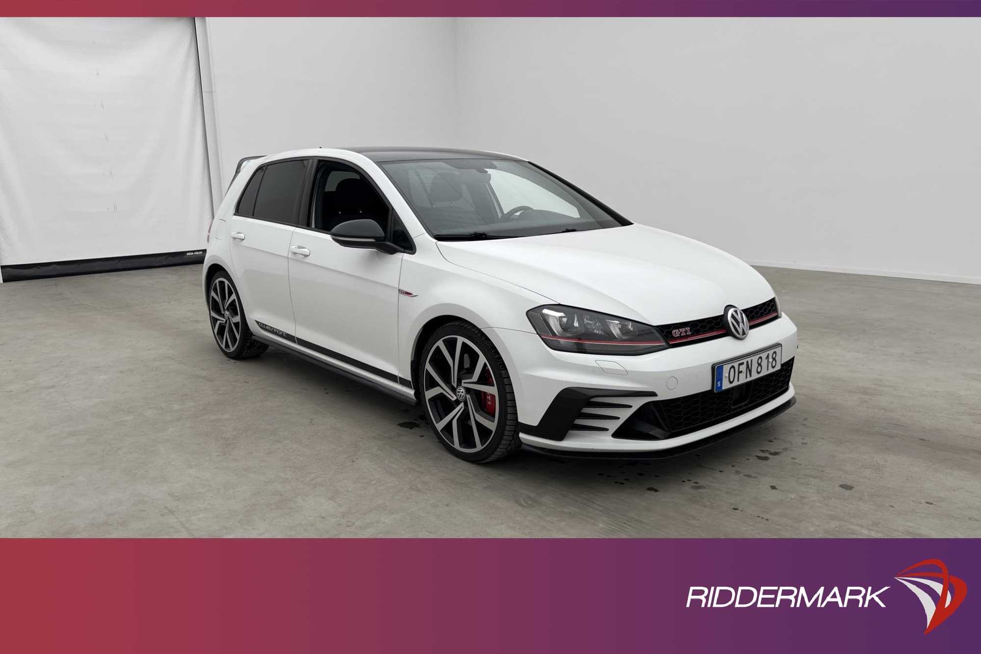 Volkswagen Golf GTI Clubsport 265hk