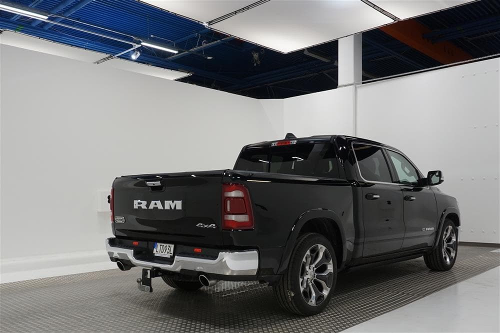 Dodge Ram Limited Longhorn 5.7 395hk Luftfjädring Pano Moms 