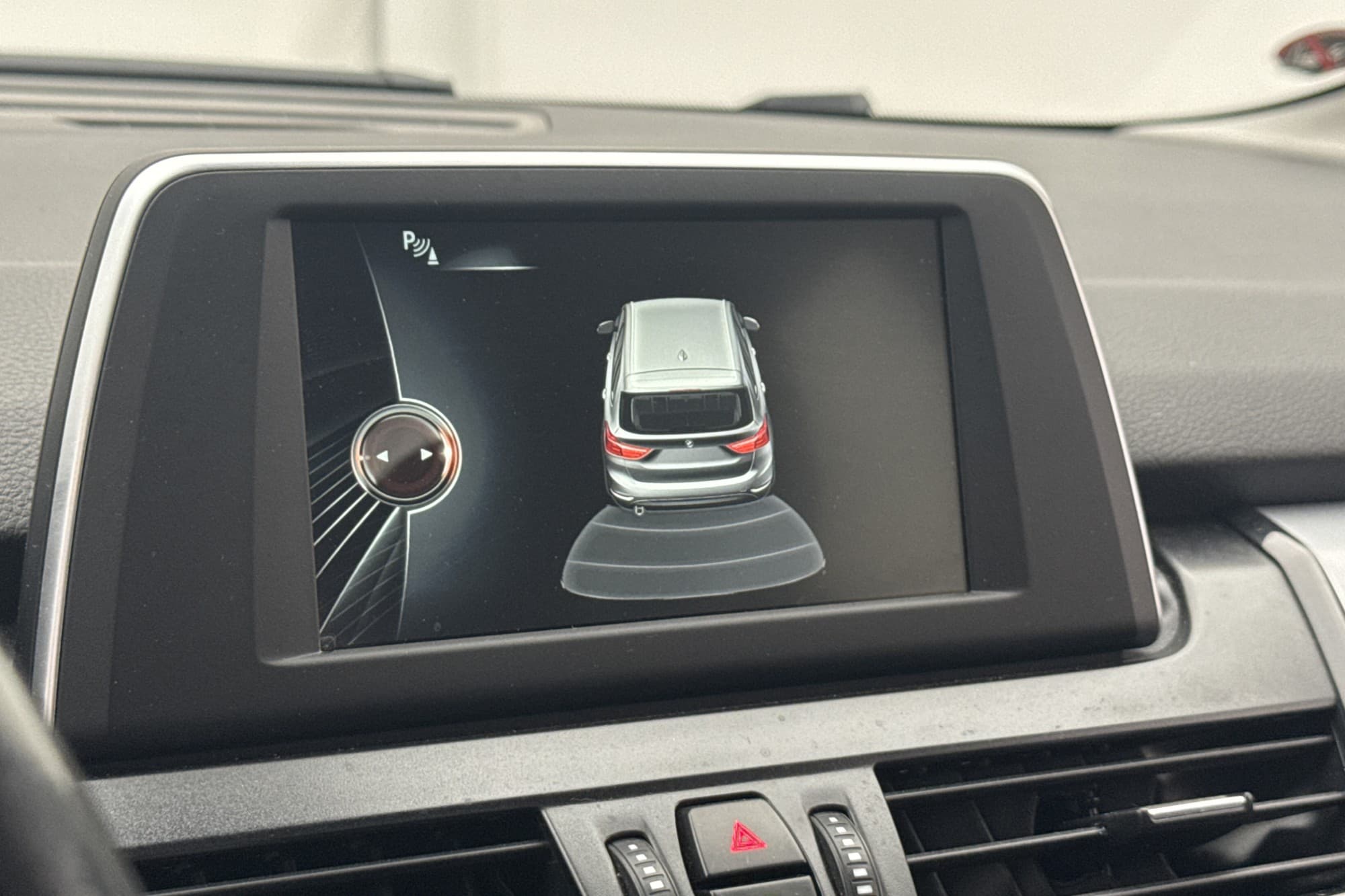BMW 218 i Gran Tourer Advantage Drag P-Sensorer Rattvärme