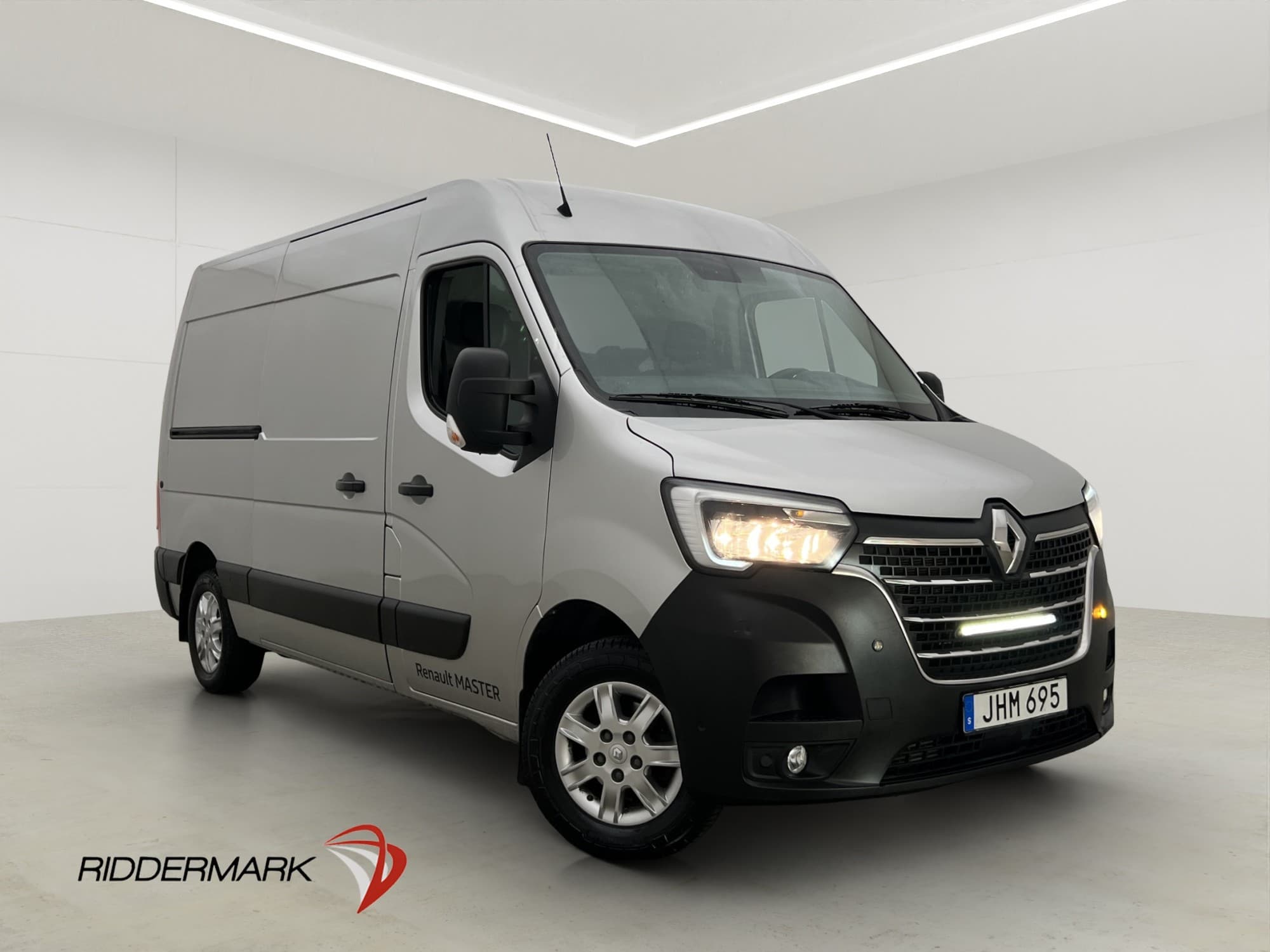 Renault master
