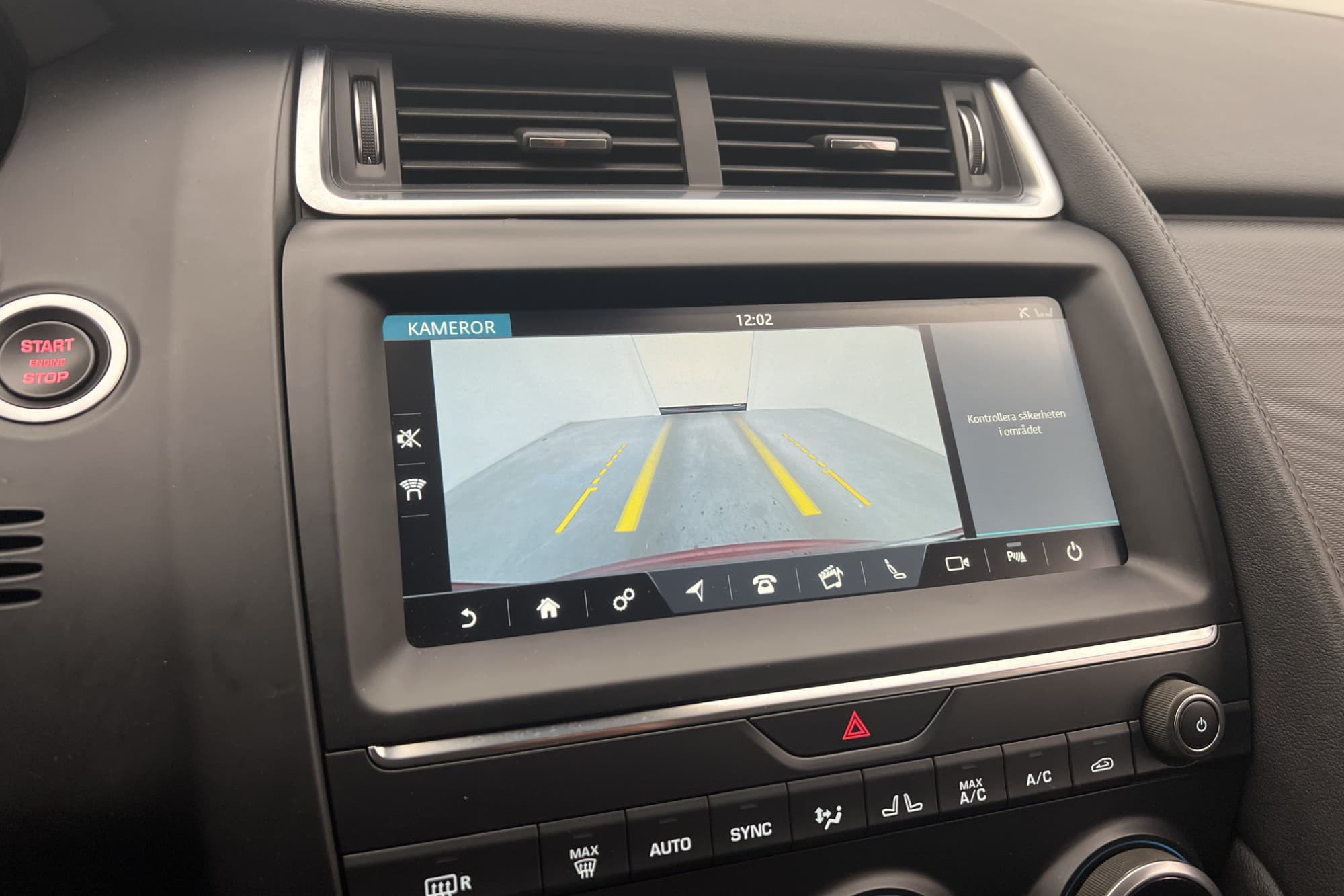 Jaguar E-Pace D150 150hk Kamera Navigation Keyless 0.49L/mil