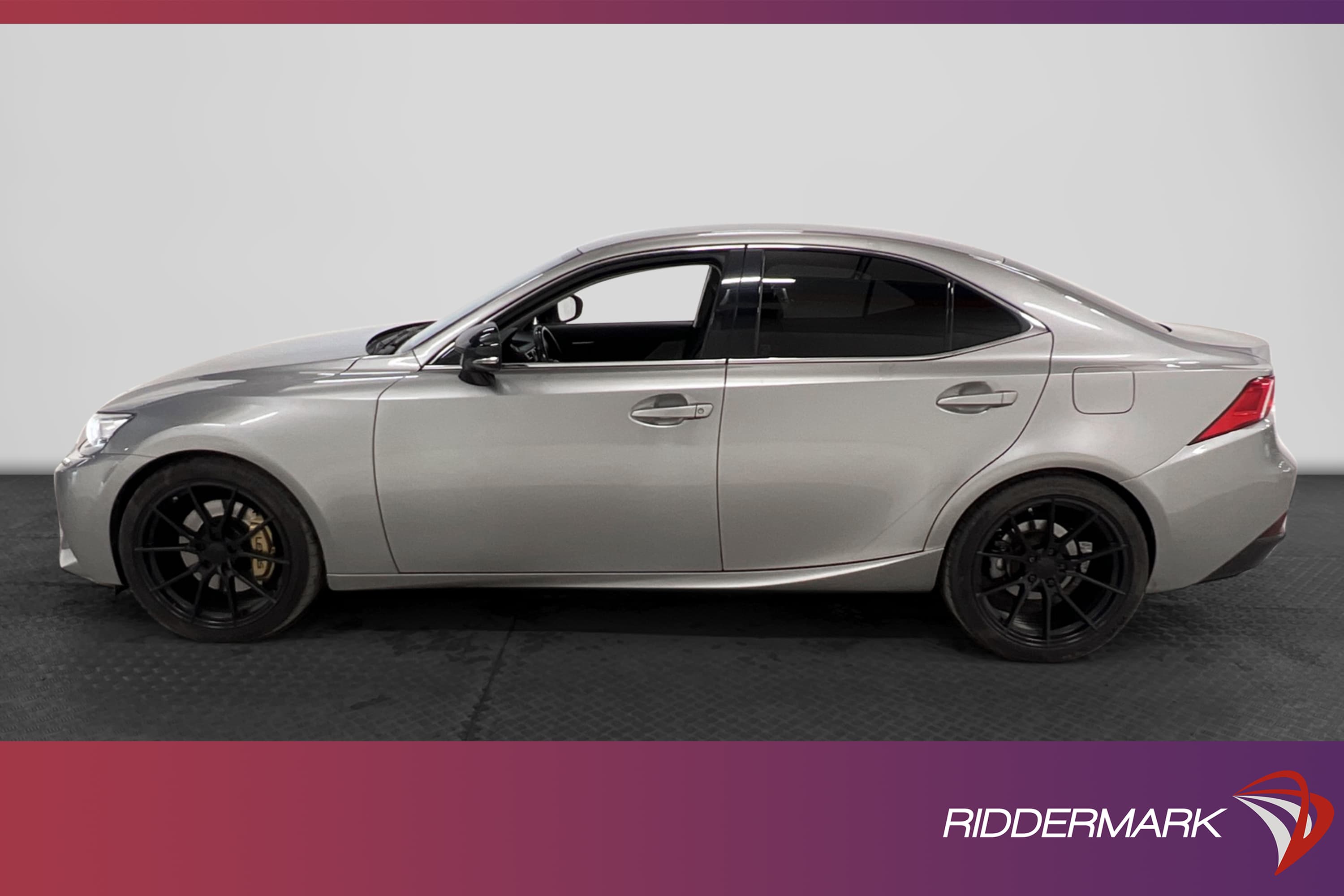 Lexus IS 200t 2.0 245hk