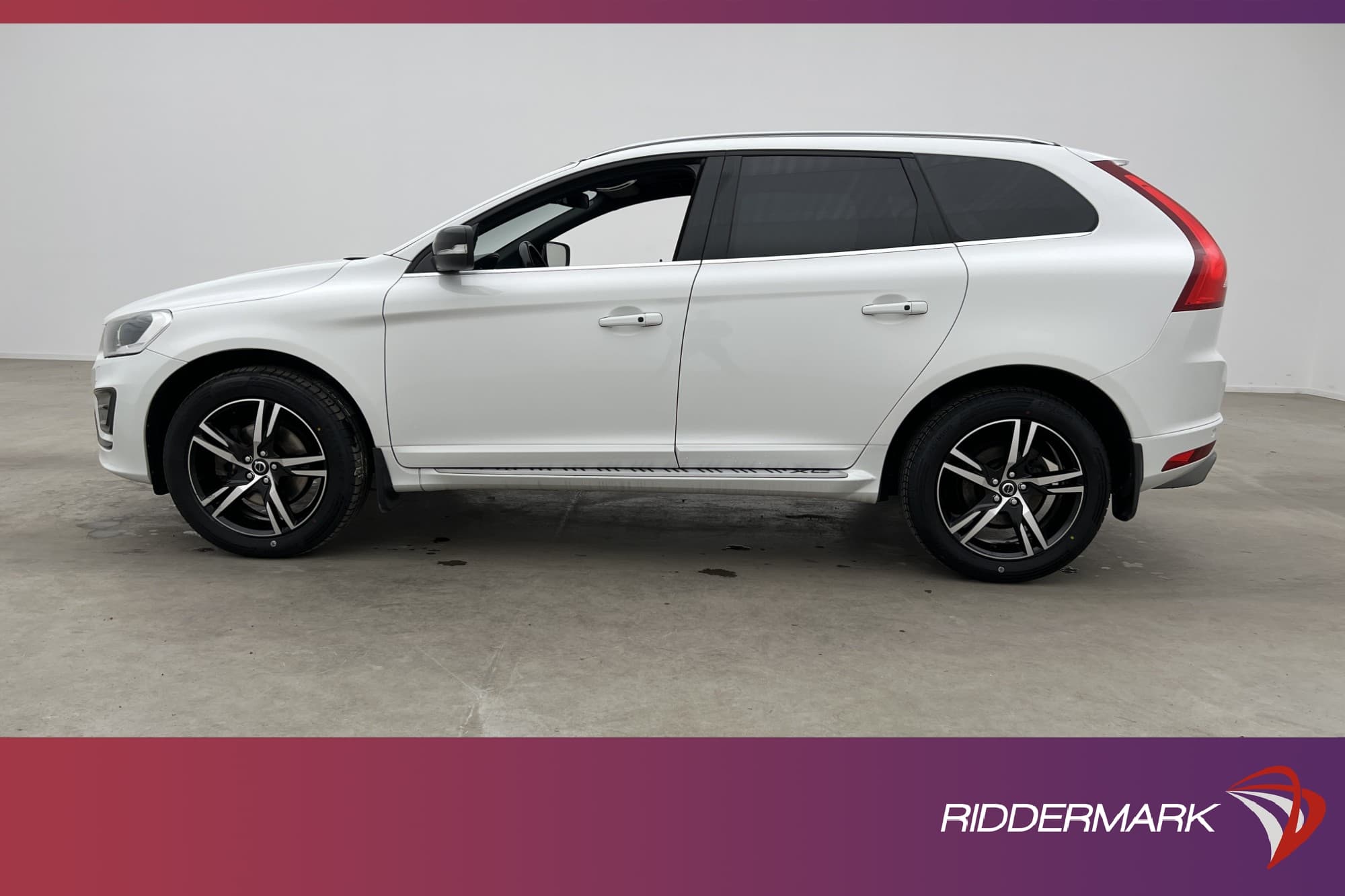Volvo XC60 D5 215hk AWD Black R