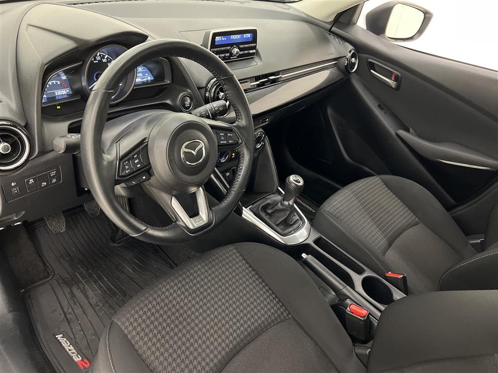 Mazda 2 5dr 1.5 75hk 2 Bruk Motorvärmare Välserv 0,49l/milinteriör