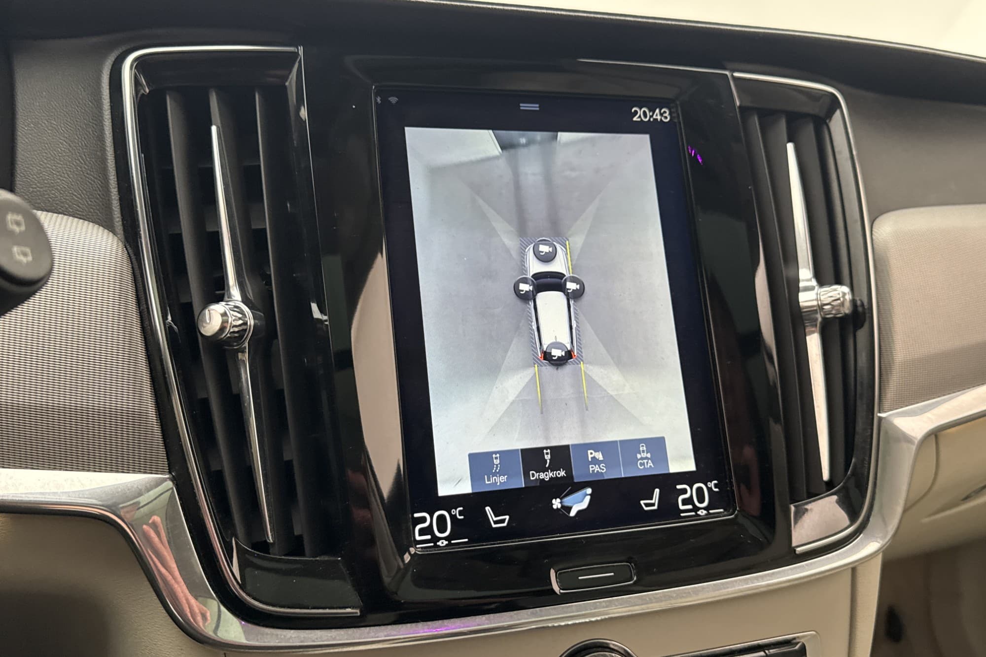 Volvo V90 D5 AWD Inscription Pano 360° D-Värmare HUD VOC