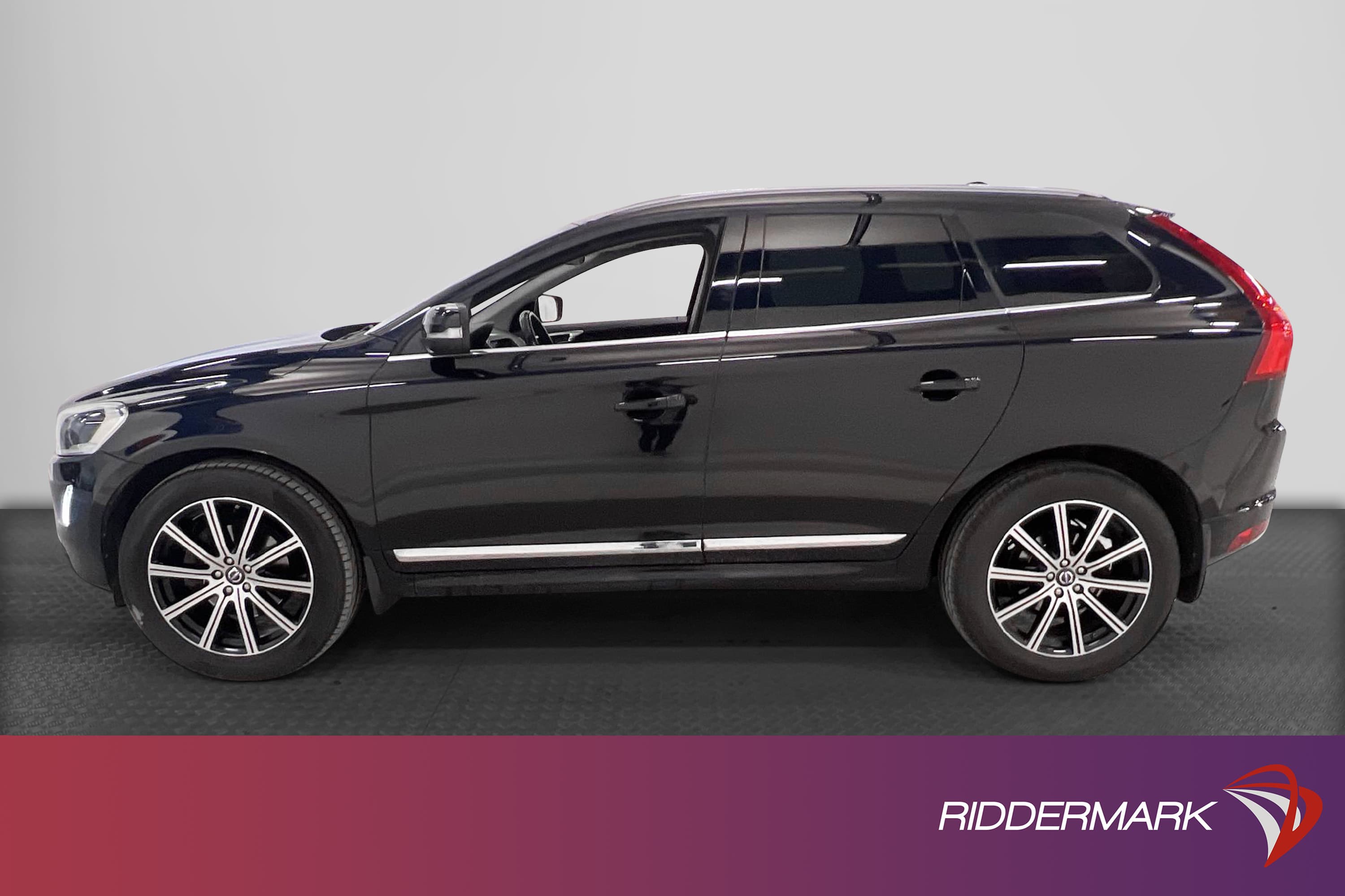 Volvo XC60 D4 AWD Summum Navi RING 08-572 142 35