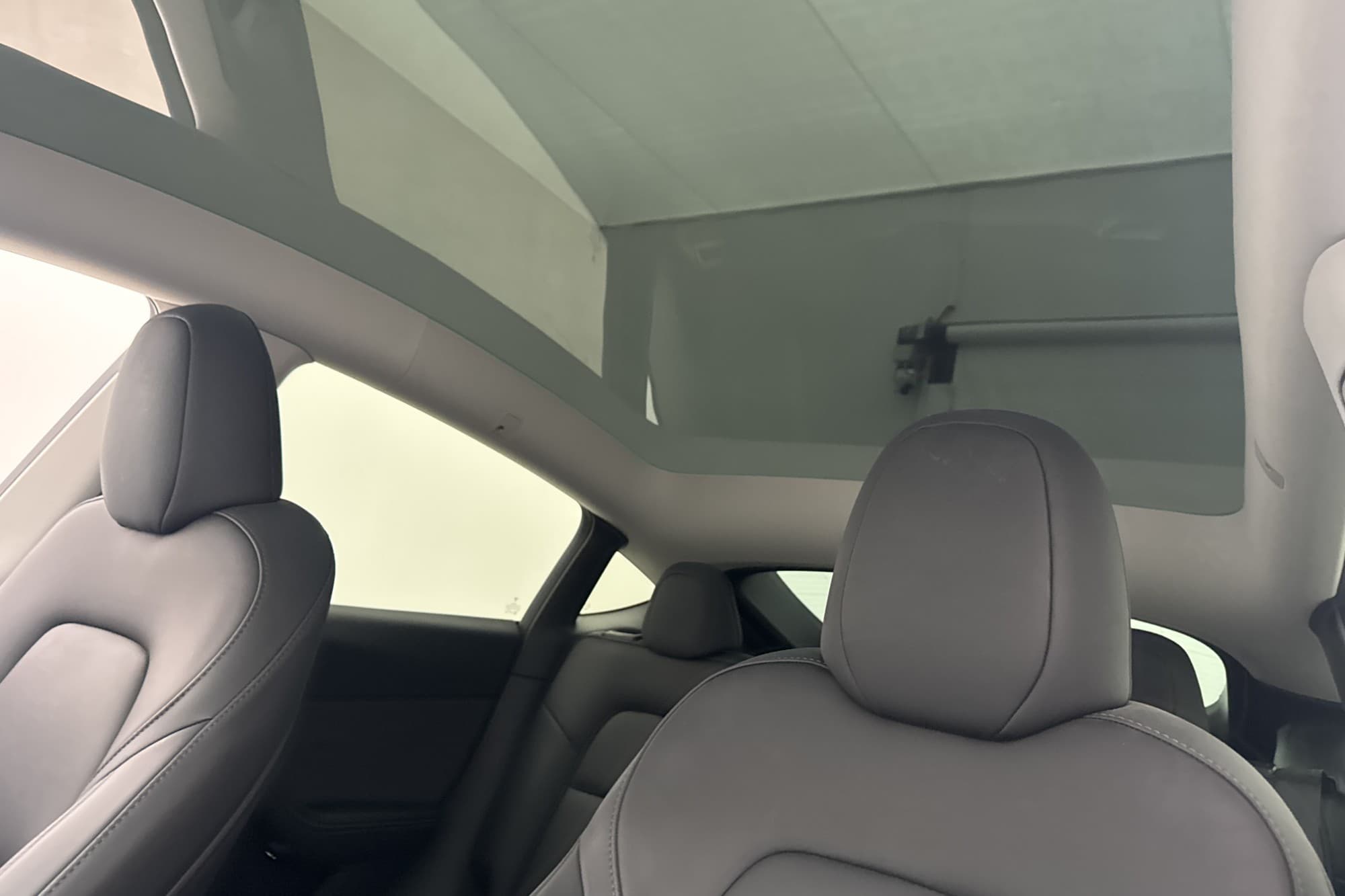Tesla Model Y Long Range AWD Svensksåld Drag AP MOMS