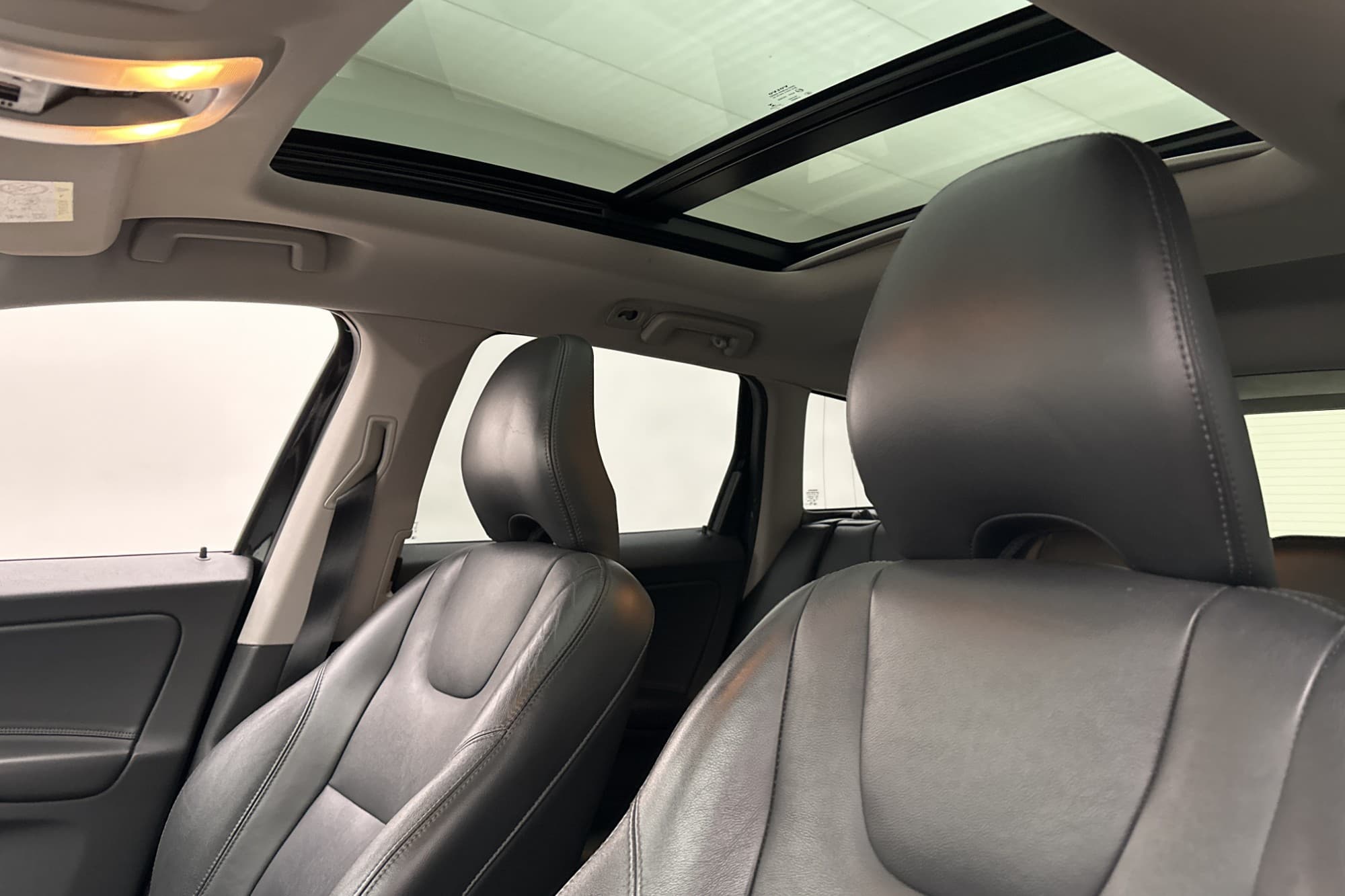 Volvo XC60 D4 AWD Classic Summum VOC Värmare Pano Drag